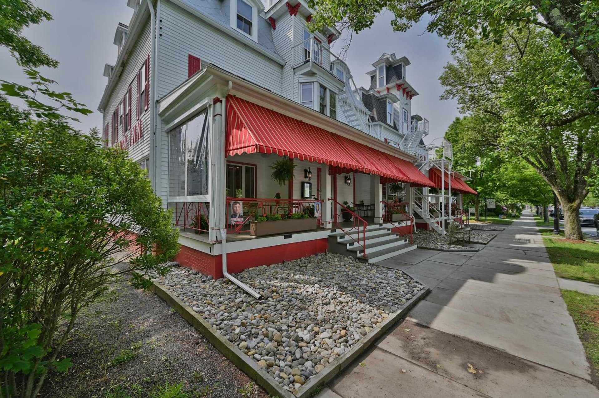 Tom Quick Inn gallery photo in Milford, PA — image 81