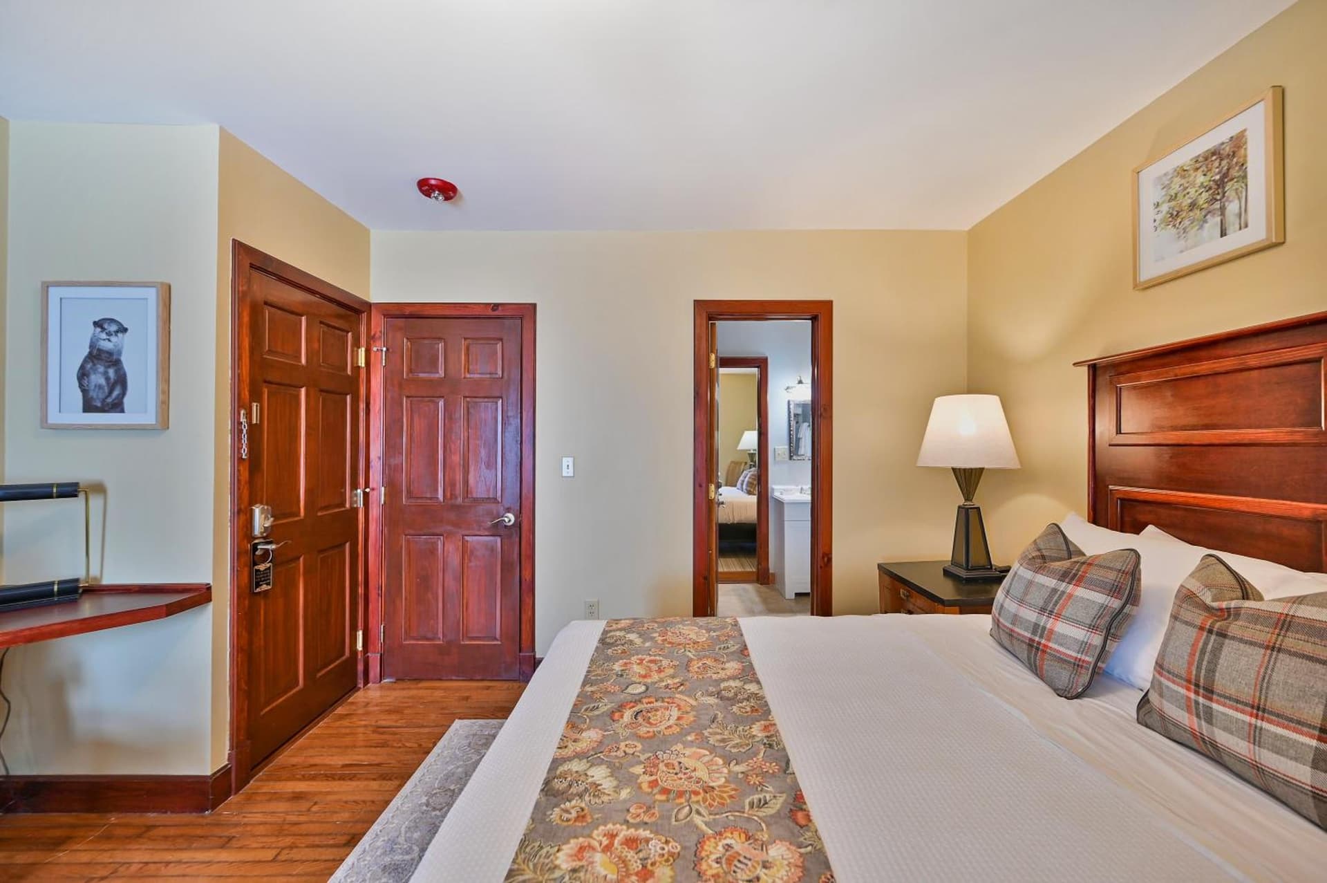 Tom Quick Inn gallery photo in Milford, PA — image 71