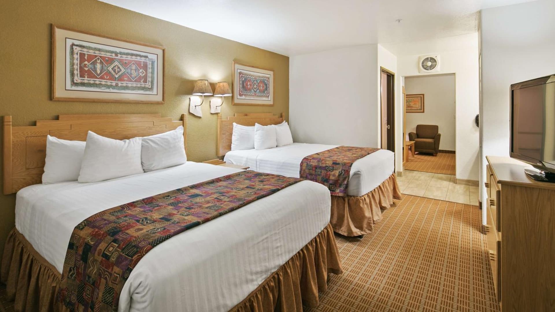 Best Western Gold Canyon Inn & Suites gallery photo in Gold Canyon, AZ — image 47