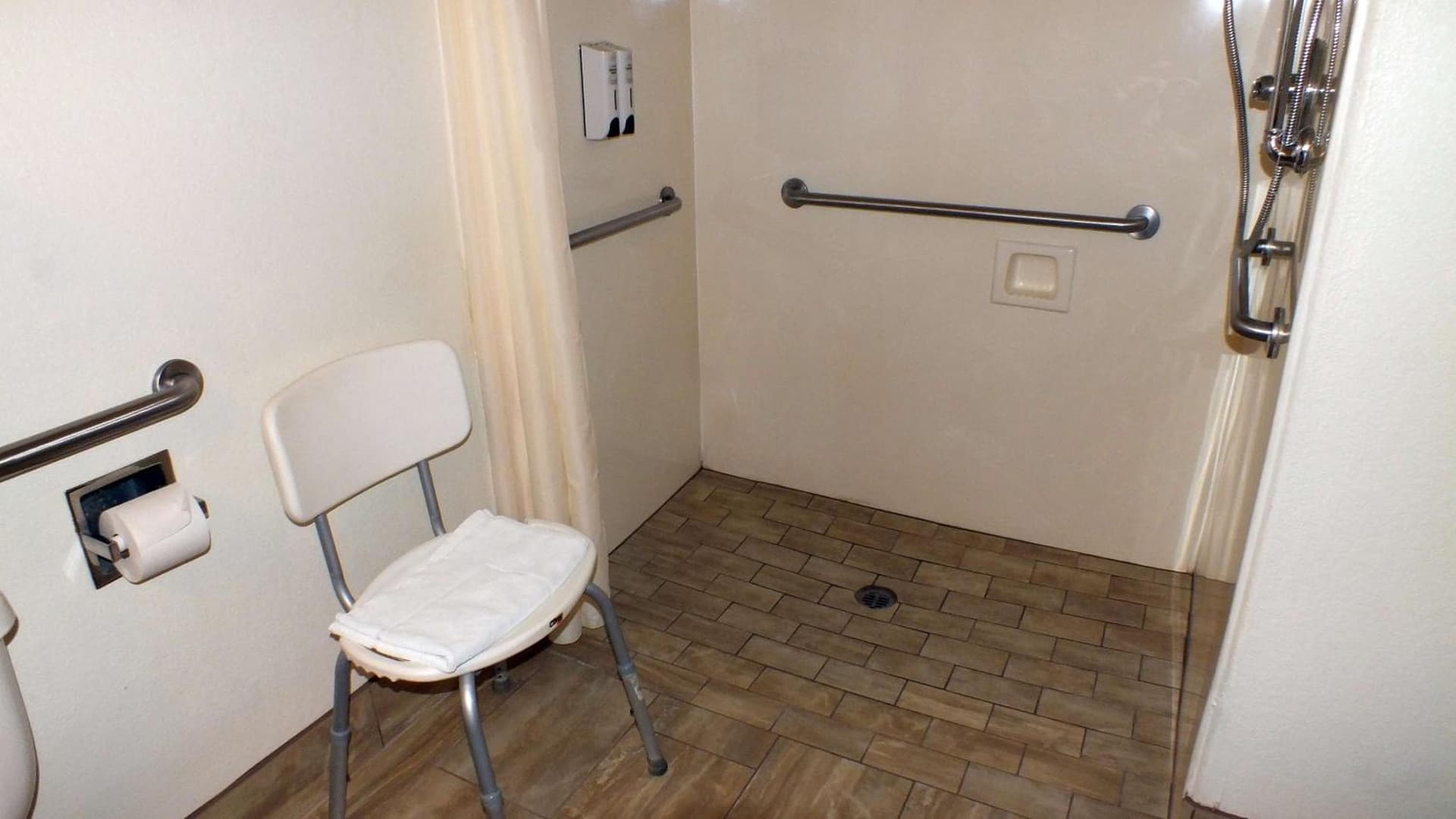Best Western Gold Canyon Inn & Suites gallery photo in Gold Canyon, AZ — image 39