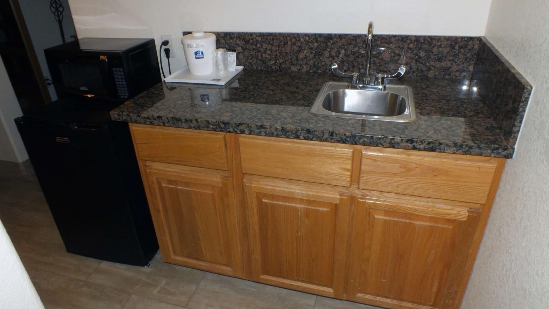 Best Western Gold Canyon Inn & Suites gallery photo in Gold Canyon, AZ — image 4