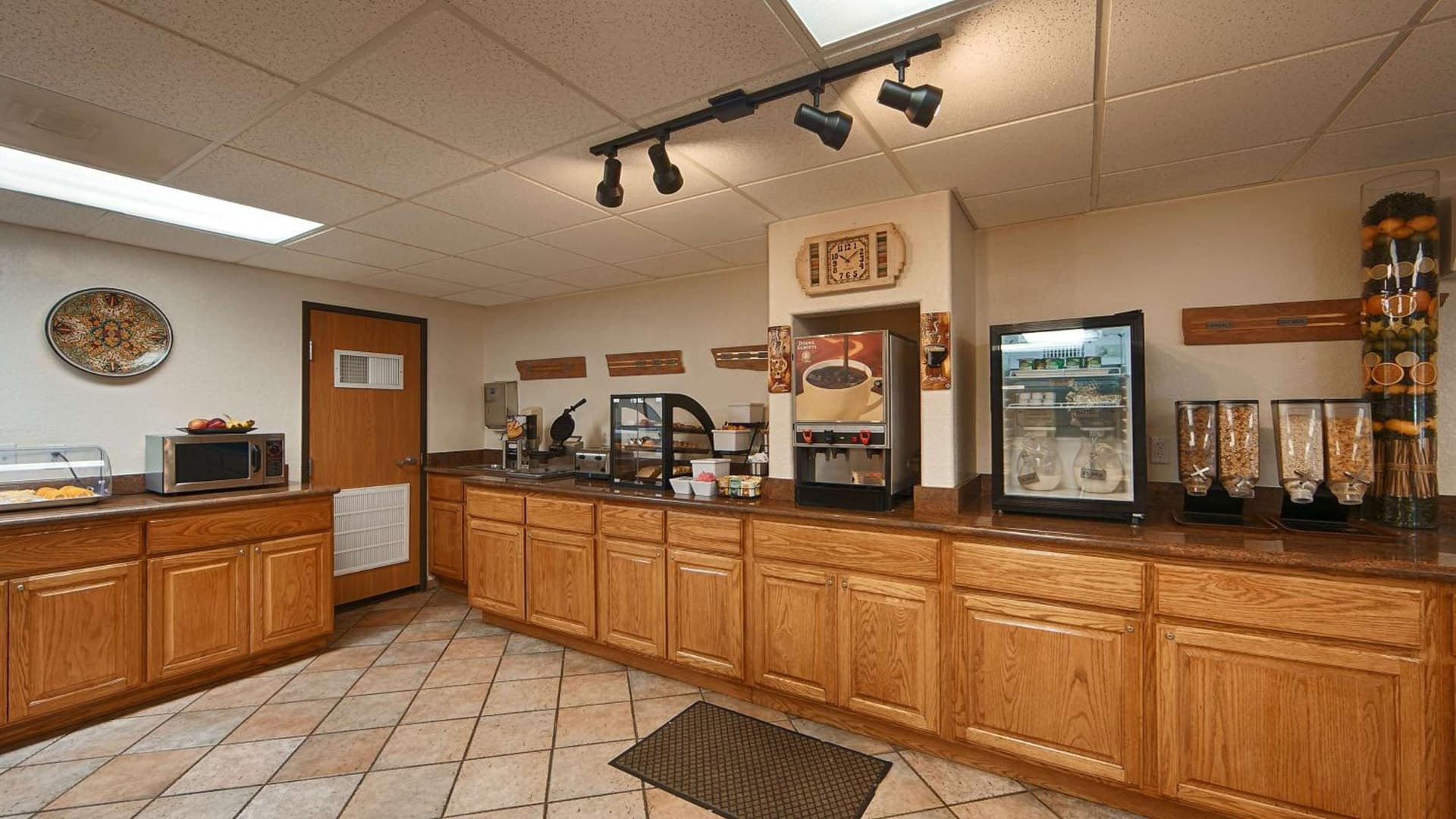 Best Western Gold Canyon Inn & Suites gallery photo in Gold Canyon, AZ — image 17