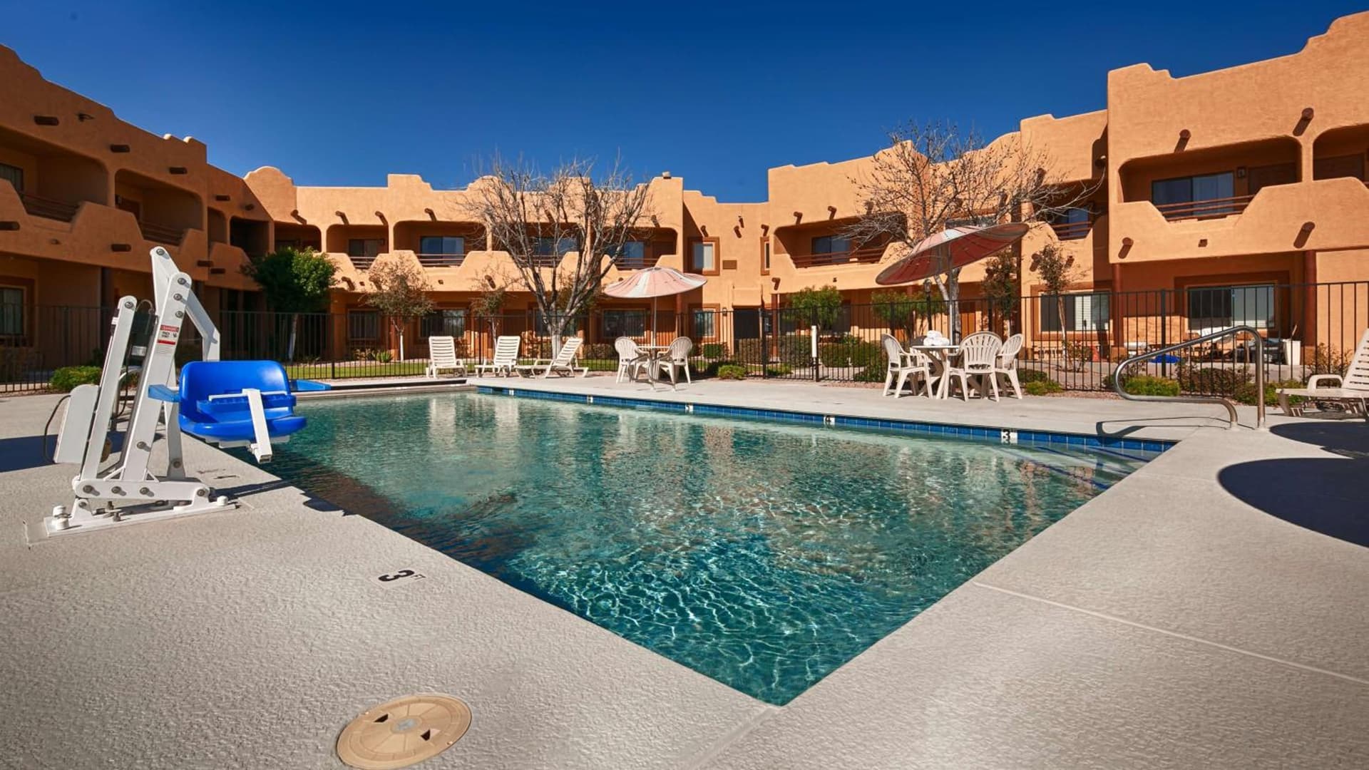 Best Western Gold Canyon Inn & Suites gallery photo in Gold Canyon, AZ — image 38