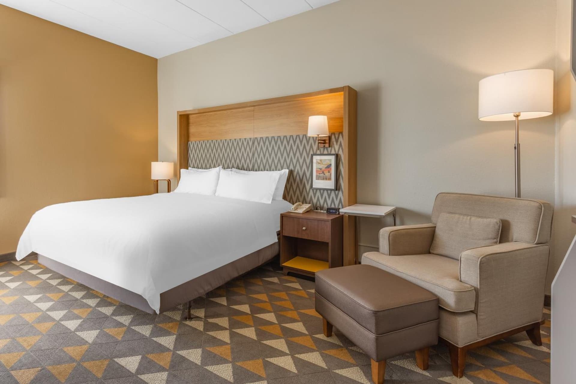 Holiday Inn Rockford I-90&Rt 20 State St by IHG gallery photo in Rockford, IL — image 27