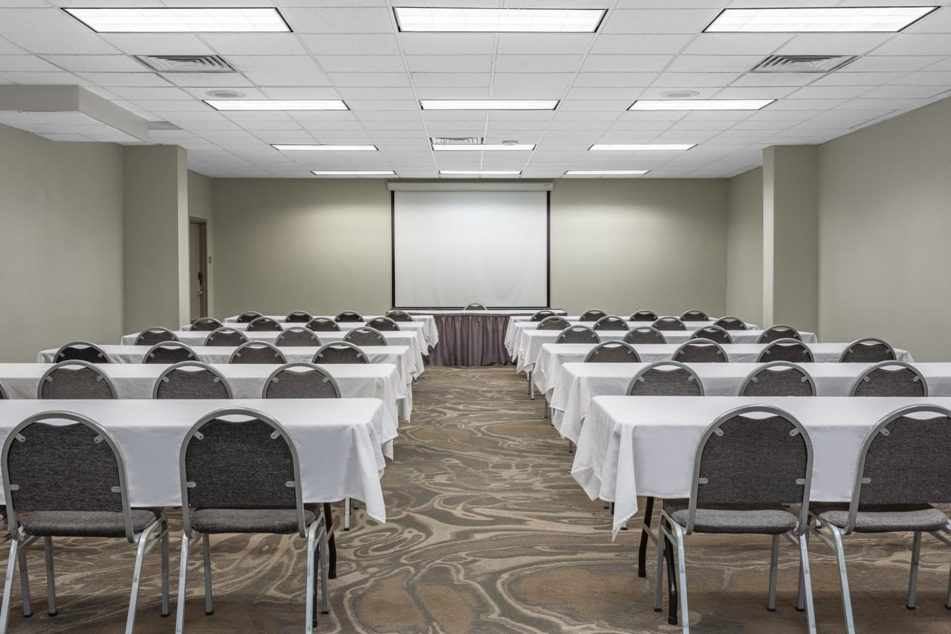 Holiday Inn Rockford I-90&Rt 20 State St by IHG gallery photo in Rockford, IL — image 15