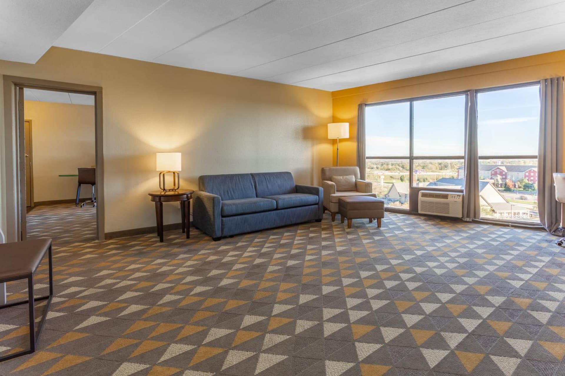 Holiday Inn Rockford I-90&Rt 20 State St by IHG gallery photo in Rockford, IL — image 45