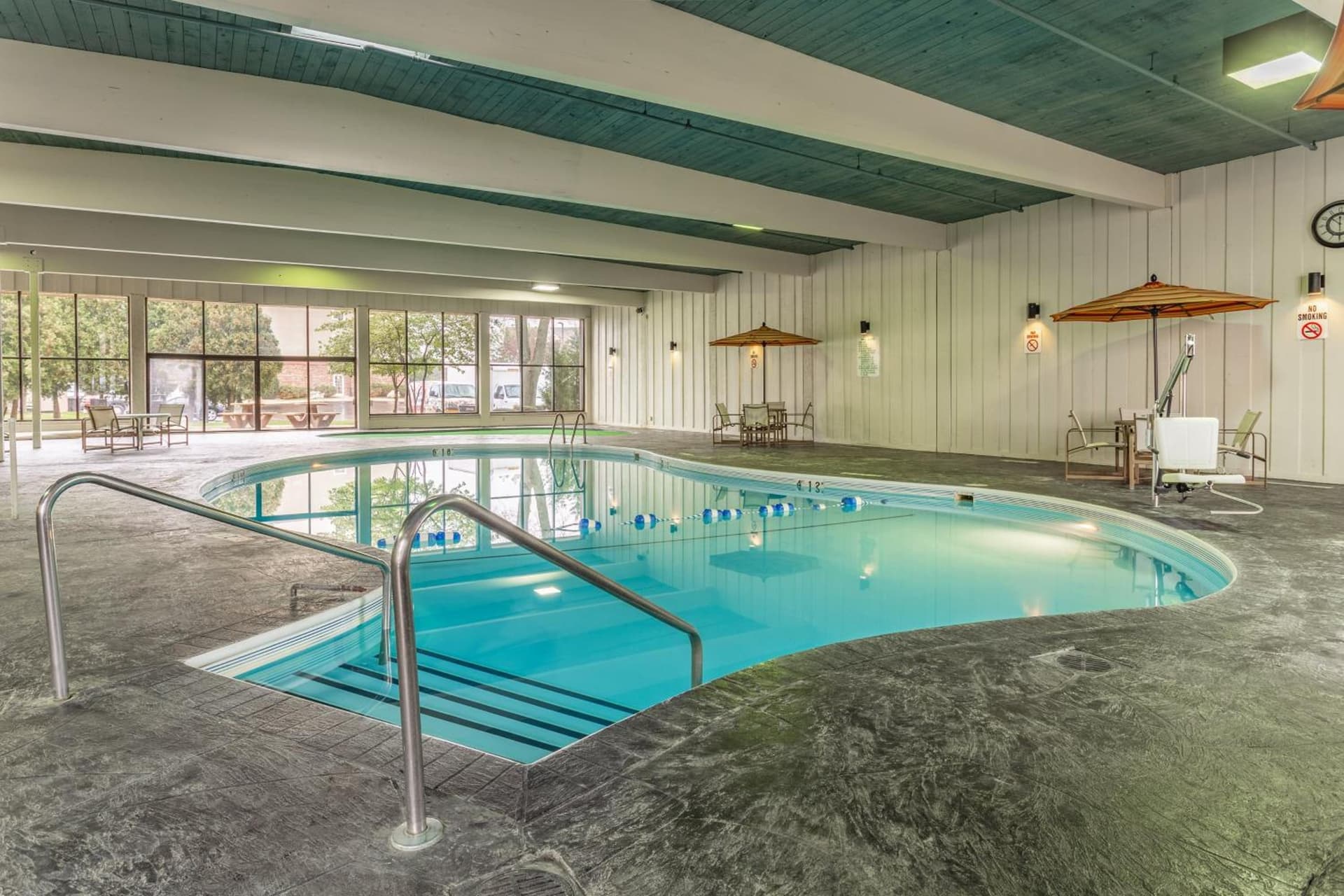 Holiday Inn Rockford I-90&Rt 20 State St by IHG gallery photo in Rockford, IL — image 33