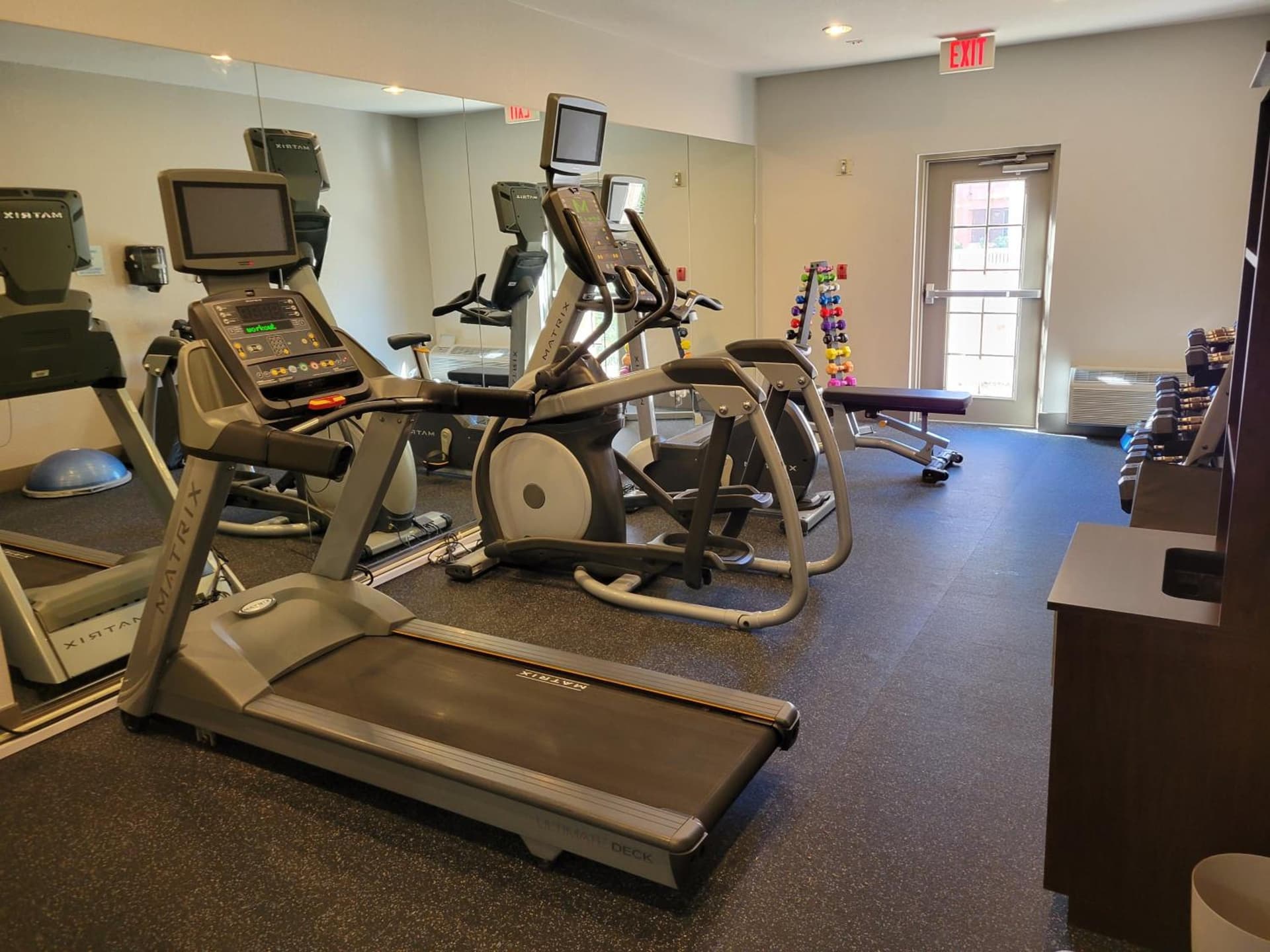 Holiday Inn Express Hotel & Suites - The Villages by IHG gallery photo in The Villages, FL — image 101