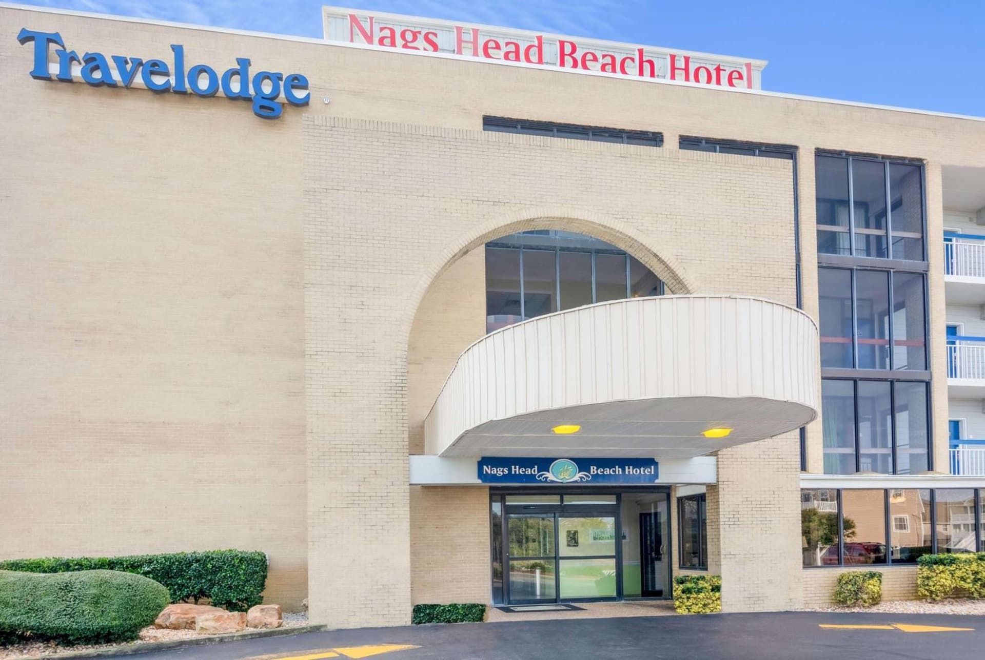 Travelodge by Wyndham Outer Banks/Kill Devil Hills property views in Kill Devil Hills, NC — gallery photo 3
