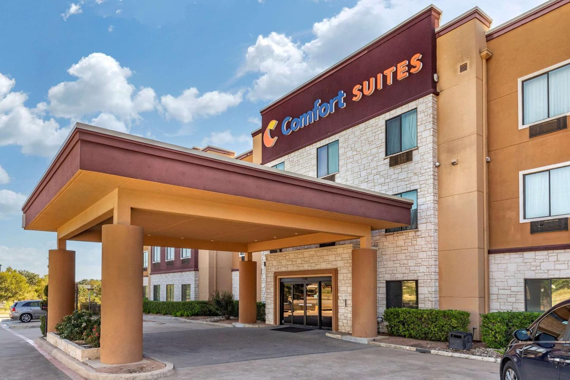 Comfort Suites Georgetown interior in Georgetown, TX — gallery photo 2