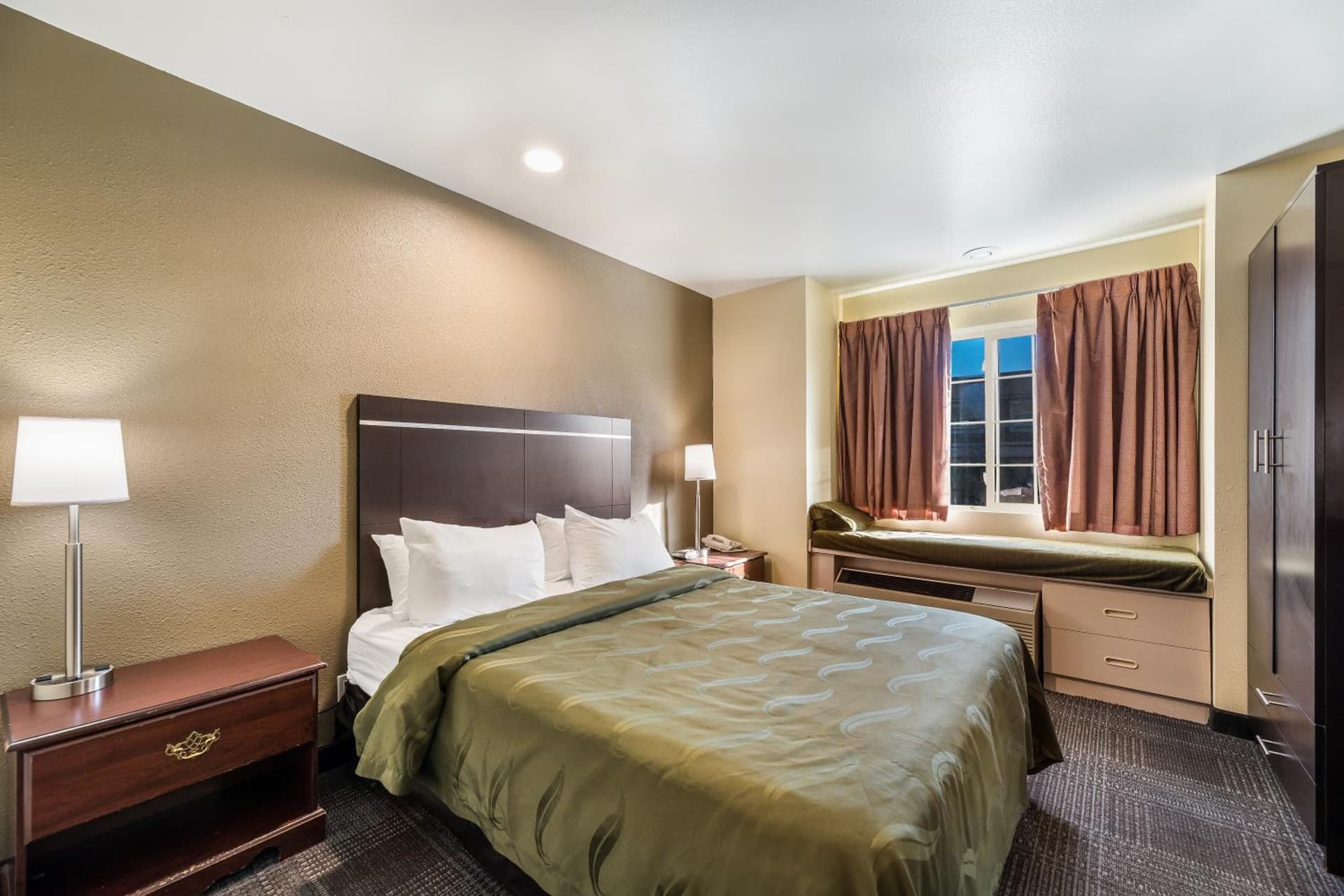 Quality Inn & Suites near NAS Fallon property views in Fallon, NV — gallery photo 3