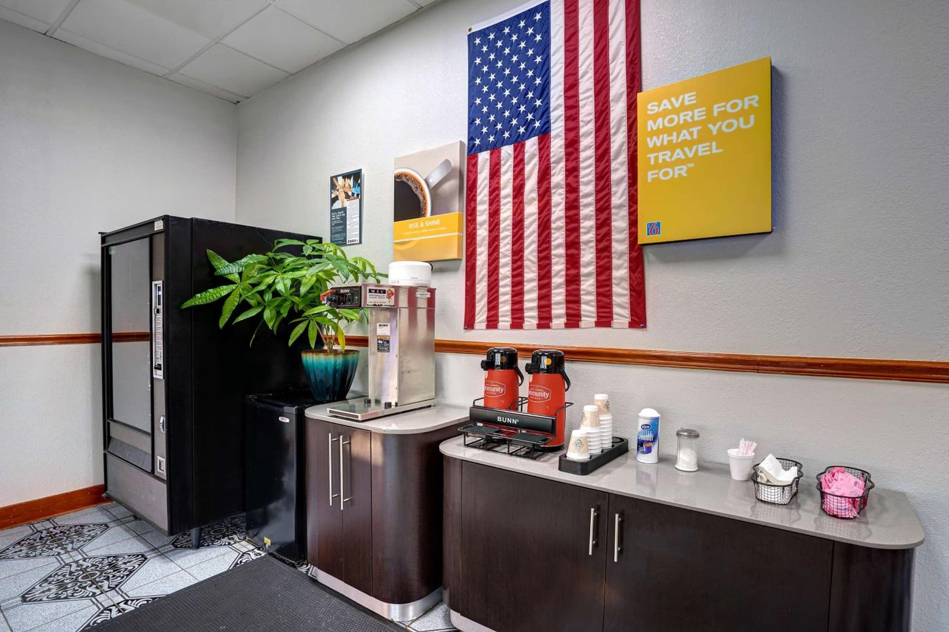 Motel 6 Burlington gallery photo in Burlington, NC — image 21