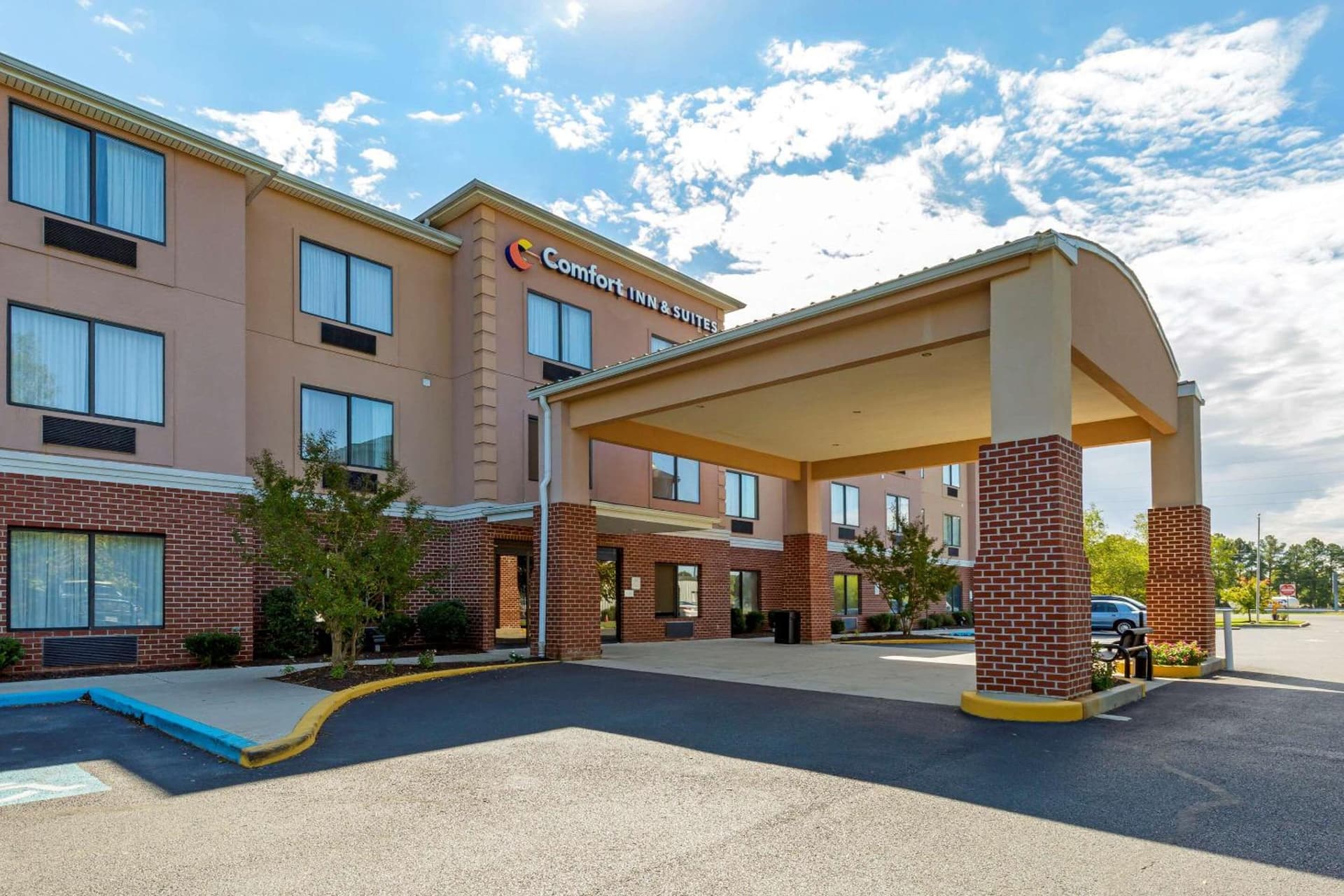 Comfort Inn & Suites Cambridge property views in Cambridge, MD — gallery photo 3