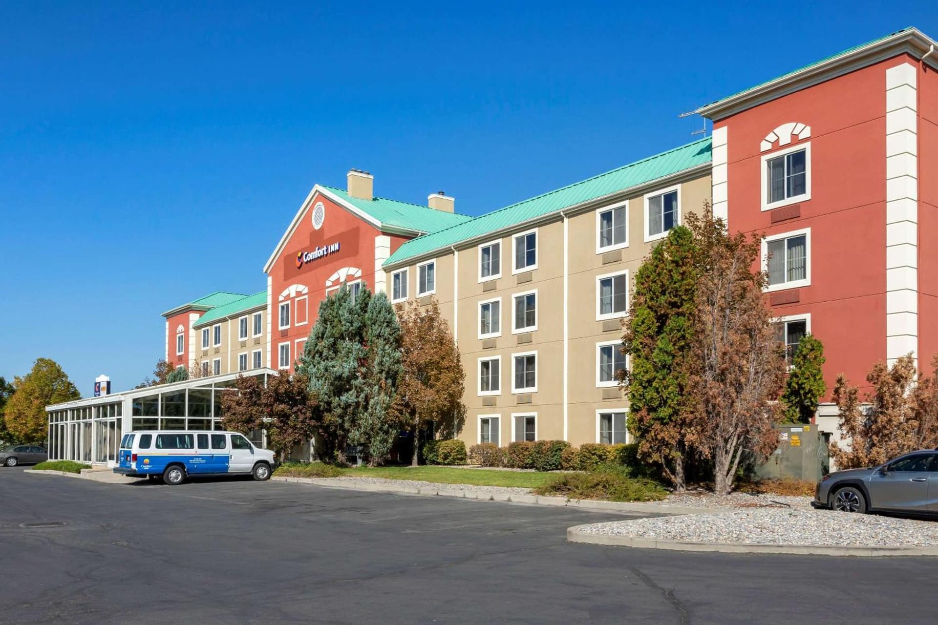 Comfort Inn West Valley - Salt Lake City South interior in West Valley City, UT — gallery photo 2