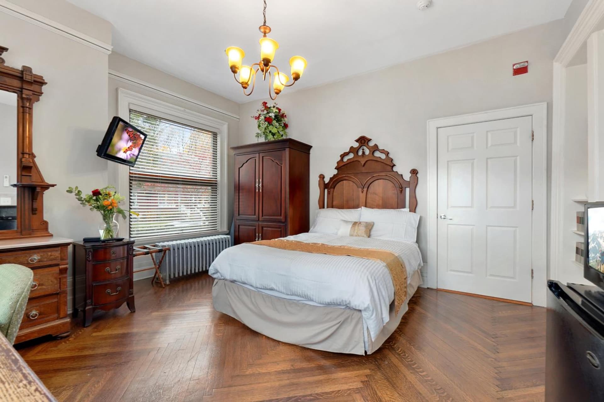 DeBary Inn gallery photo in Summit, NJ — image 39