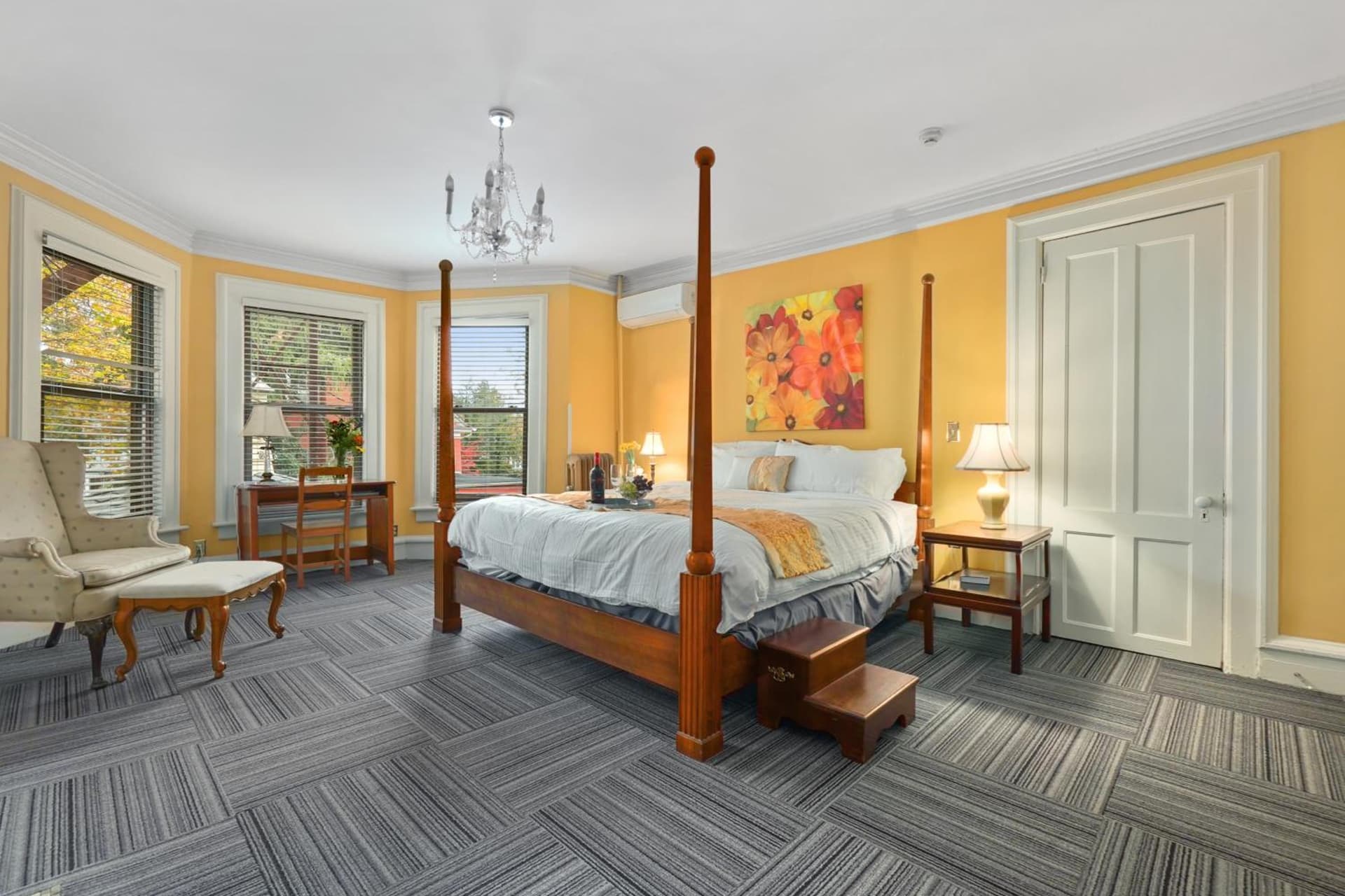 DeBary Inn gallery photo in Summit, NJ — image 19