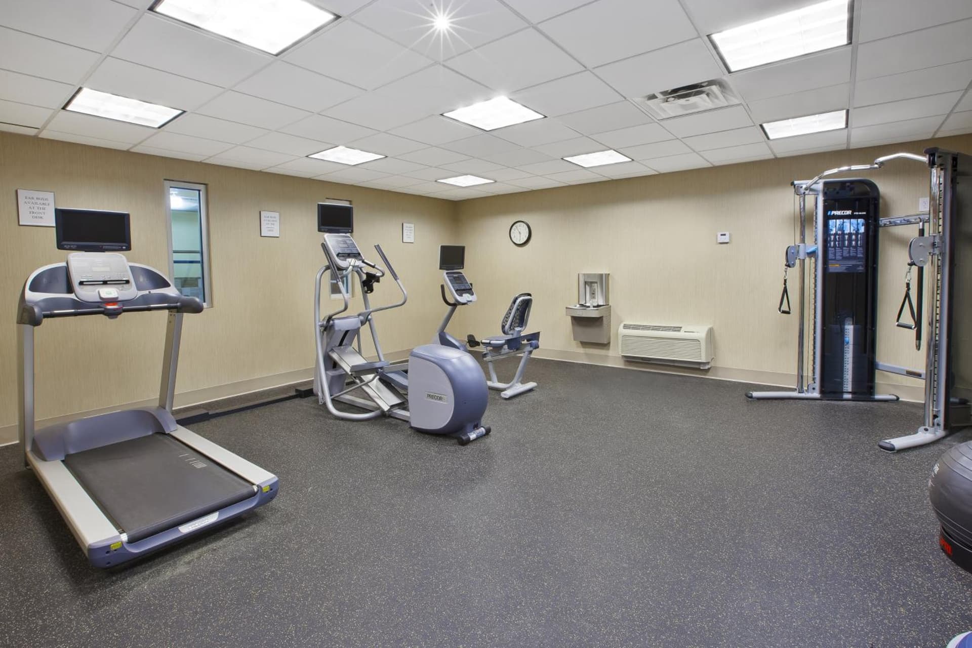 Holiday Inn Columbus Dwtn-Capitol Square by IHG gallery photo in Columbus, OH — image 21