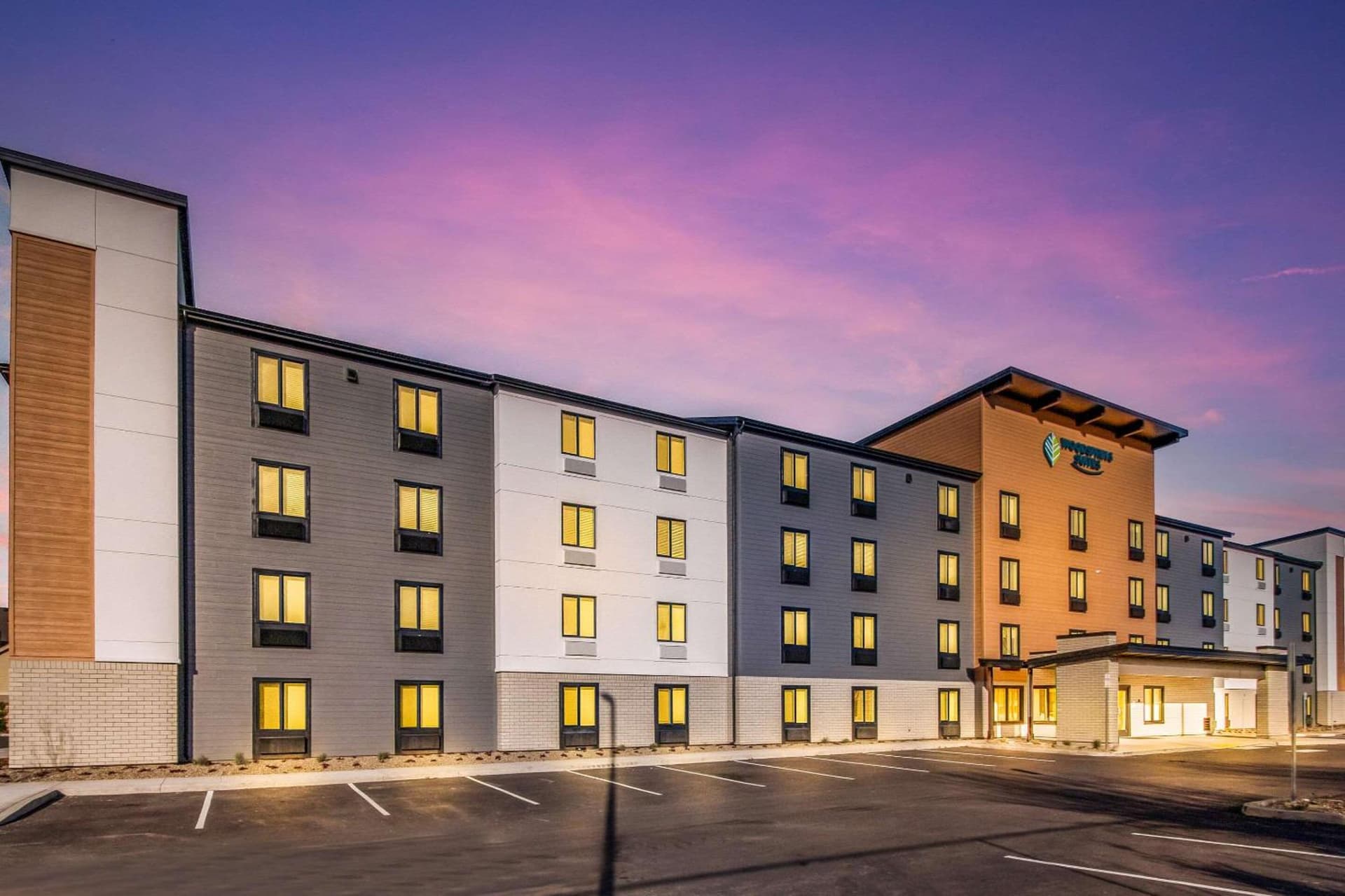 WoodSpring Suites Portland Vancouver gallery photo in Vancouver, WA — image 40