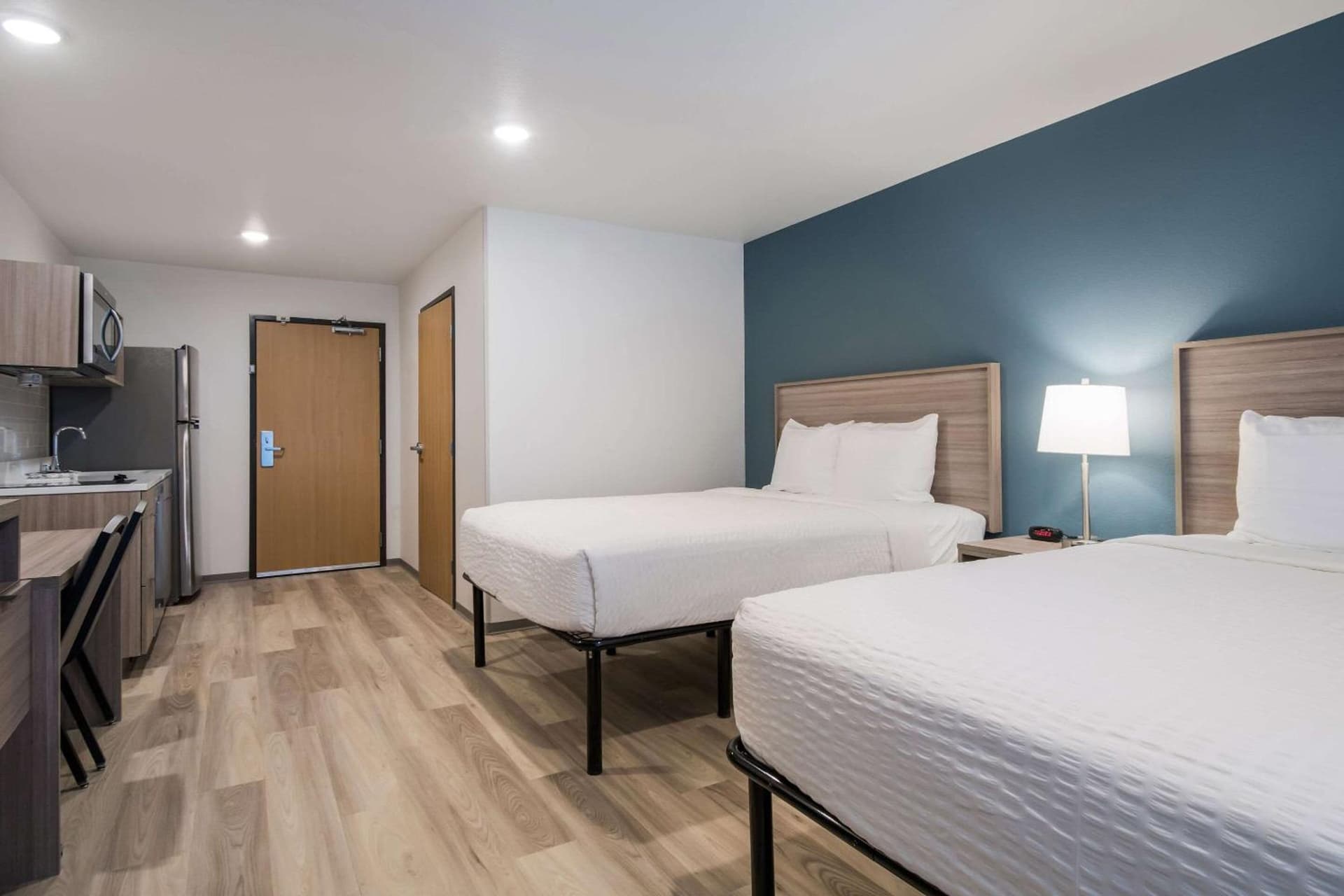 WoodSpring Suites Portland Vancouver gallery photo in Vancouver, WA — image 27