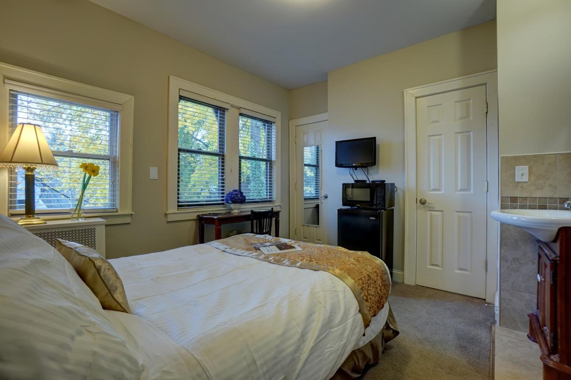 DeBary Inn gallery photo in Summit, NJ — image 55