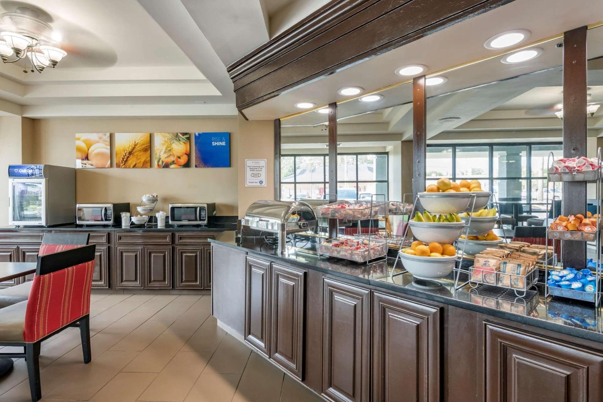Comfort Suites Baymeadows Near Butler Blvd gallery photo in Jacksonville, FL — image 7