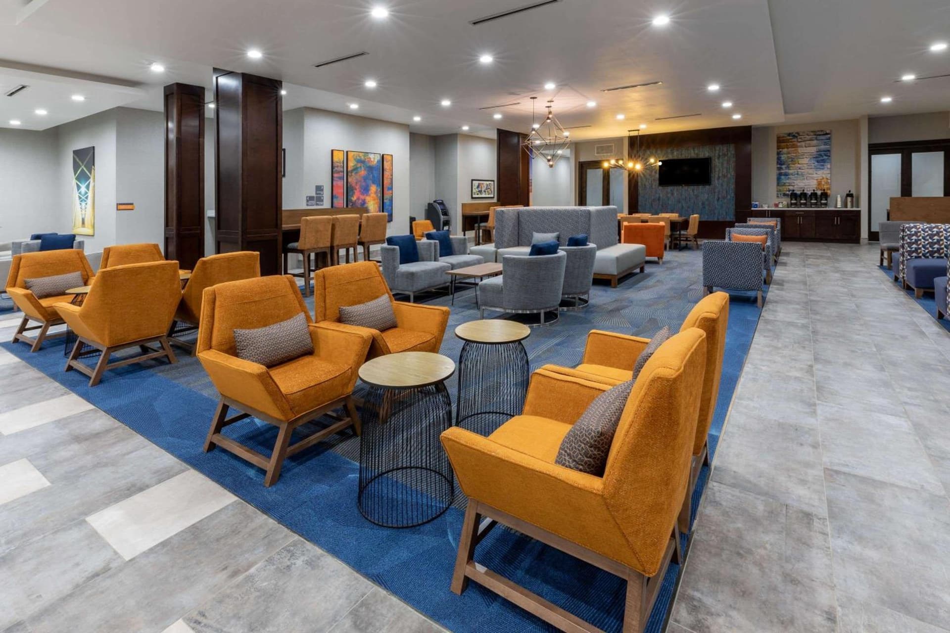 La Quinta Inn & Suites by Wyndham Dallas - Frisco Stadium gallery photo in Frisco, TX — image 8