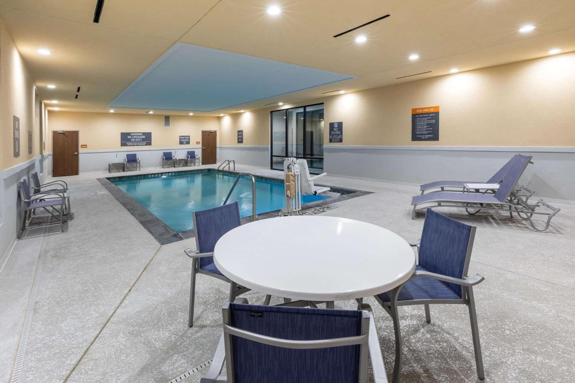 La Quinta Inn & Suites by Wyndham Dallas - Frisco Stadium gallery photo in Frisco, TX — image 24