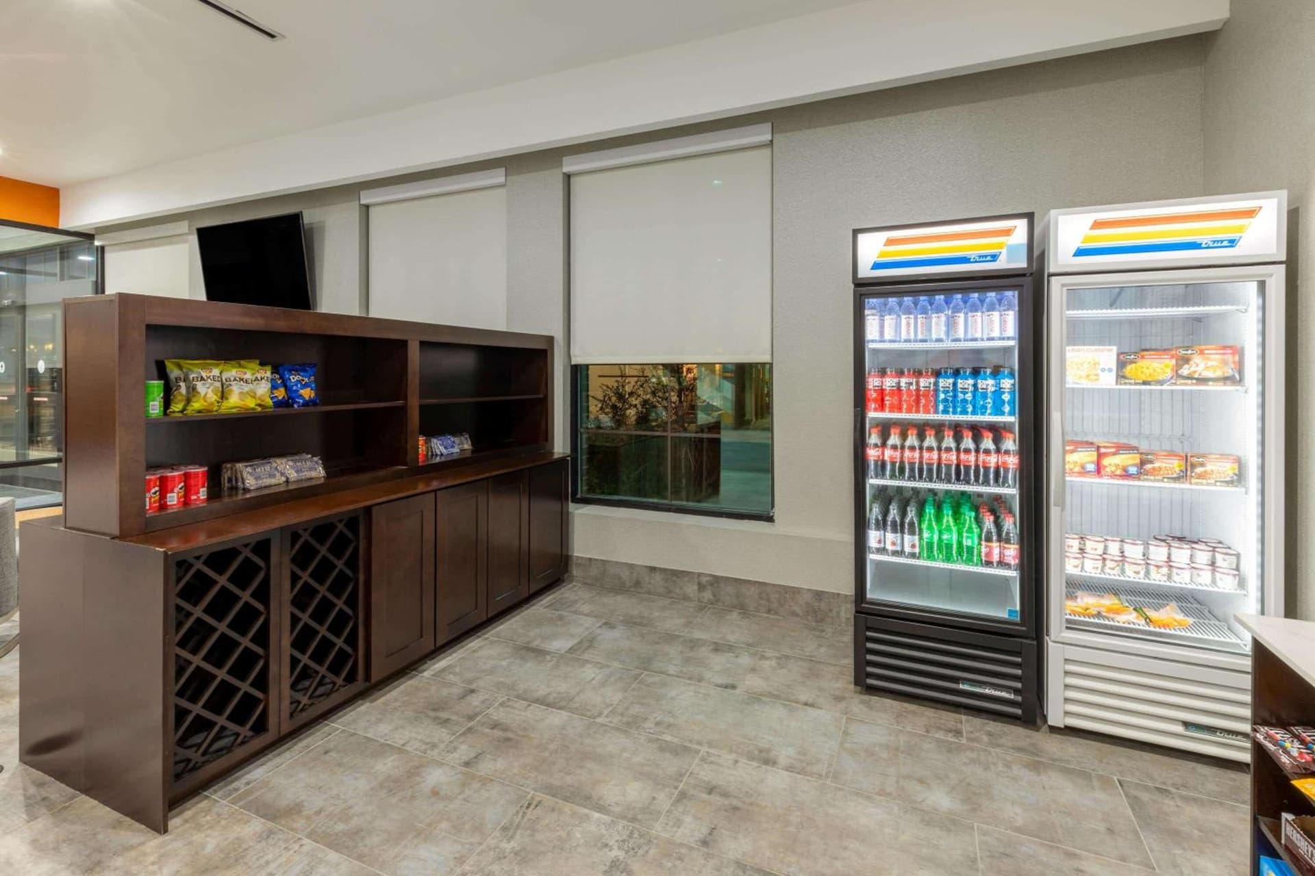 La Quinta Inn & Suites by Wyndham Dallas - Frisco Stadium gallery photo in Frisco, TX — image 29