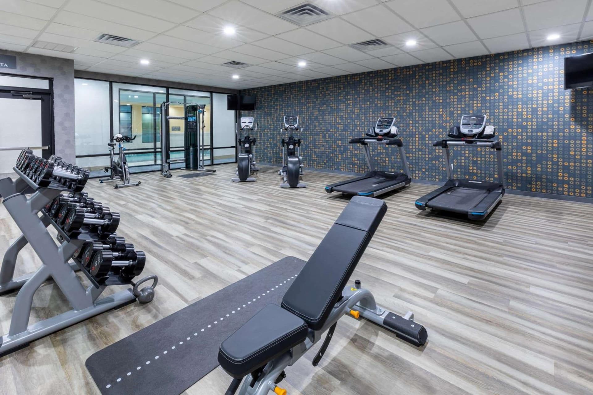 La Quinta Inn & Suites by Wyndham Dallas - Frisco Stadium gallery photo in Frisco, TX — image 5