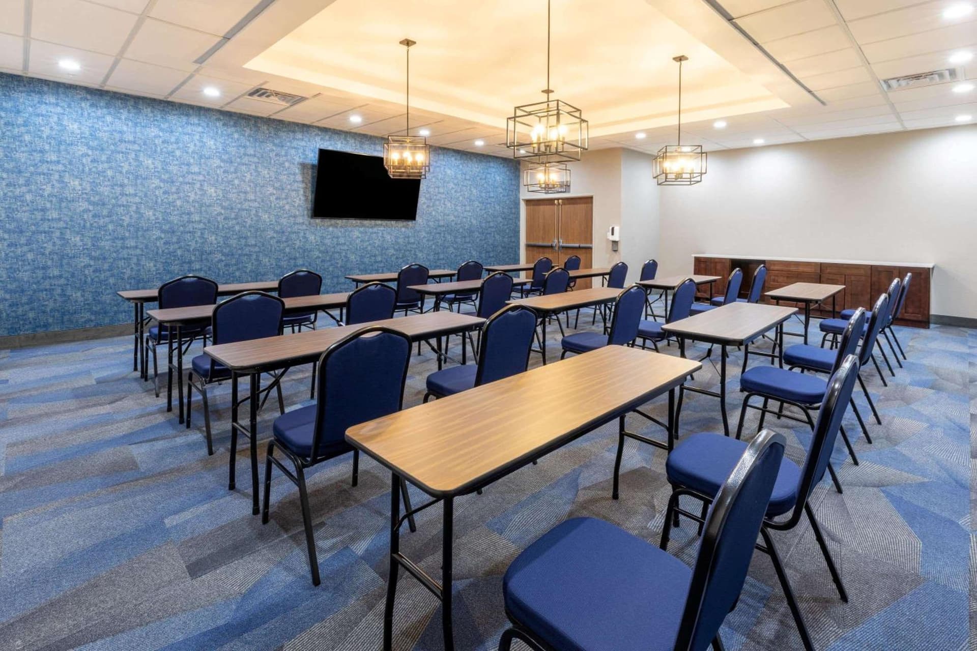 La Quinta Inn & Suites by Wyndham Dallas - Frisco Stadium gallery photo in Frisco, TX — image 15