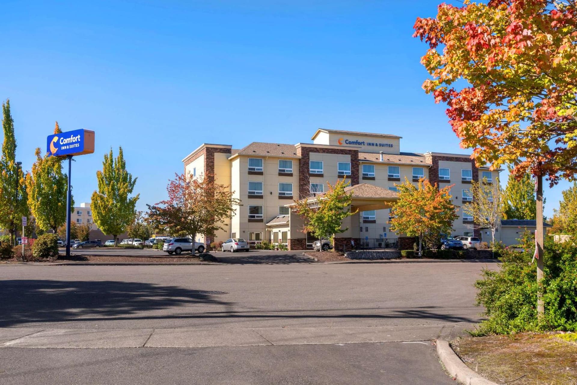 Comfort Inn & Suites Salem Northeast featured exterior or lobby in Salem, OR — similar hotel