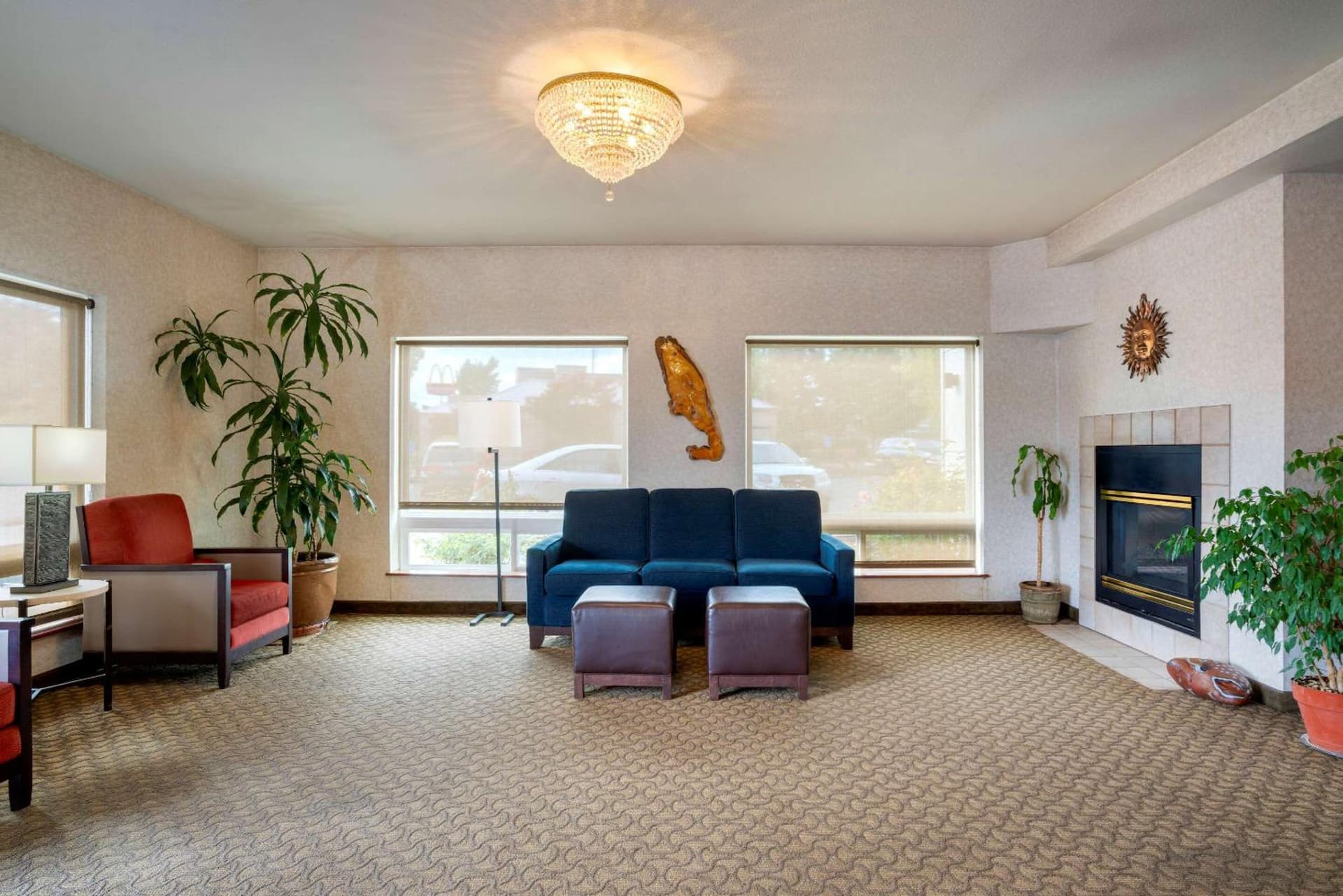 Comfort Inn & Suites Salem Northeast property views in Salem, OR — gallery photo 3