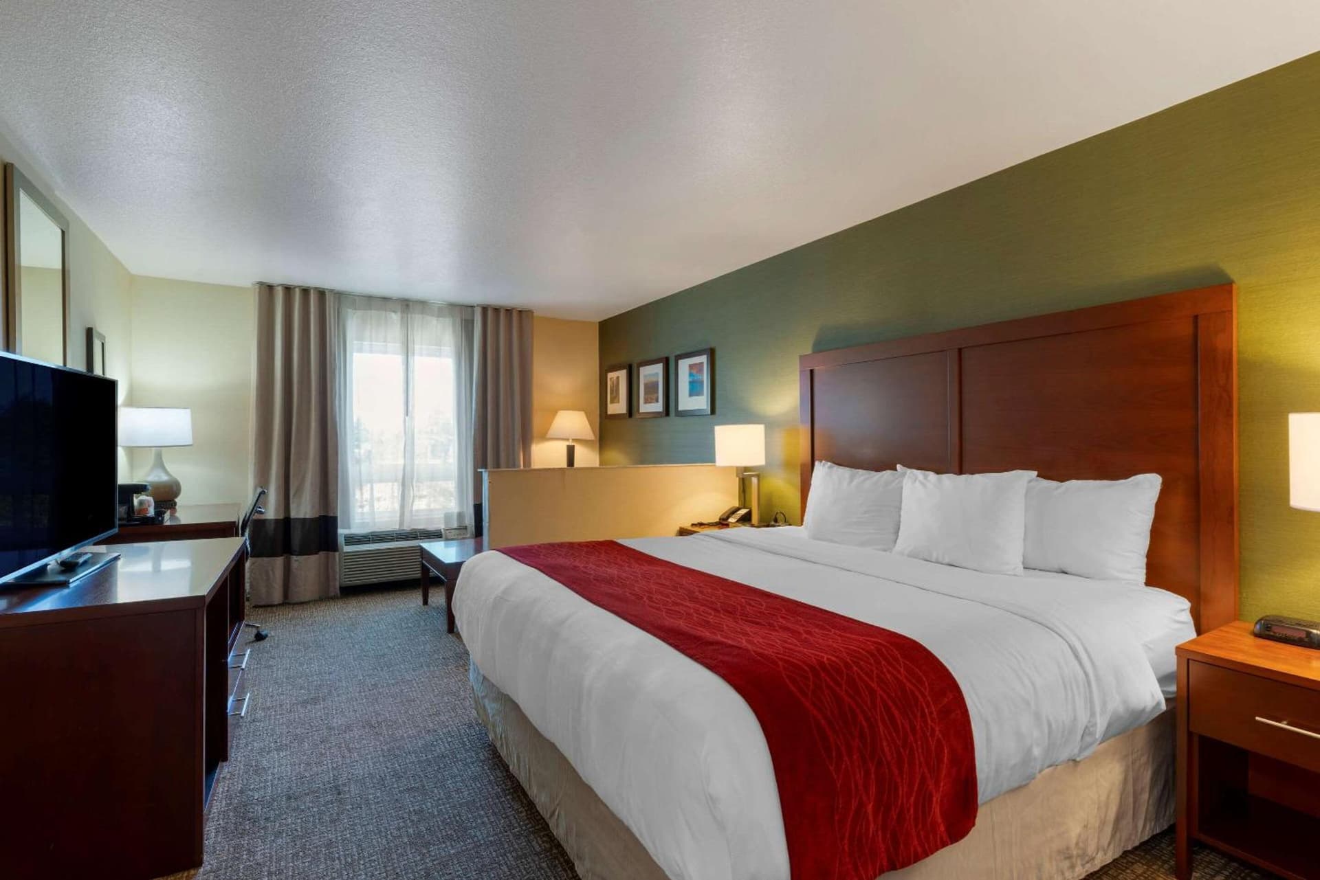 Comfort Inn & Suites Salem Northeast gallery photo in Salem, OR — image 35