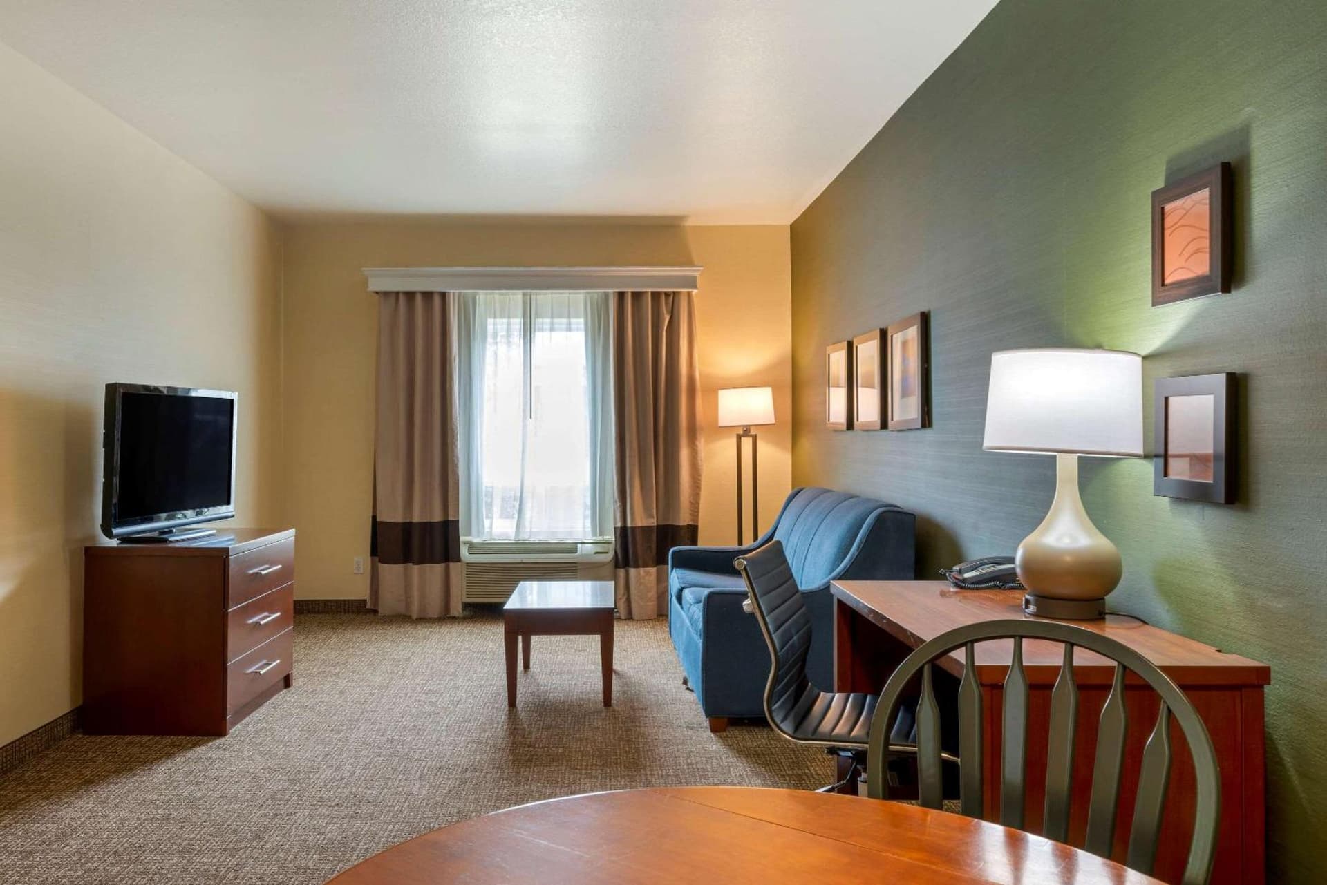 Comfort Inn & Suites Salem Northeast gallery photo in Salem, OR — image 31
