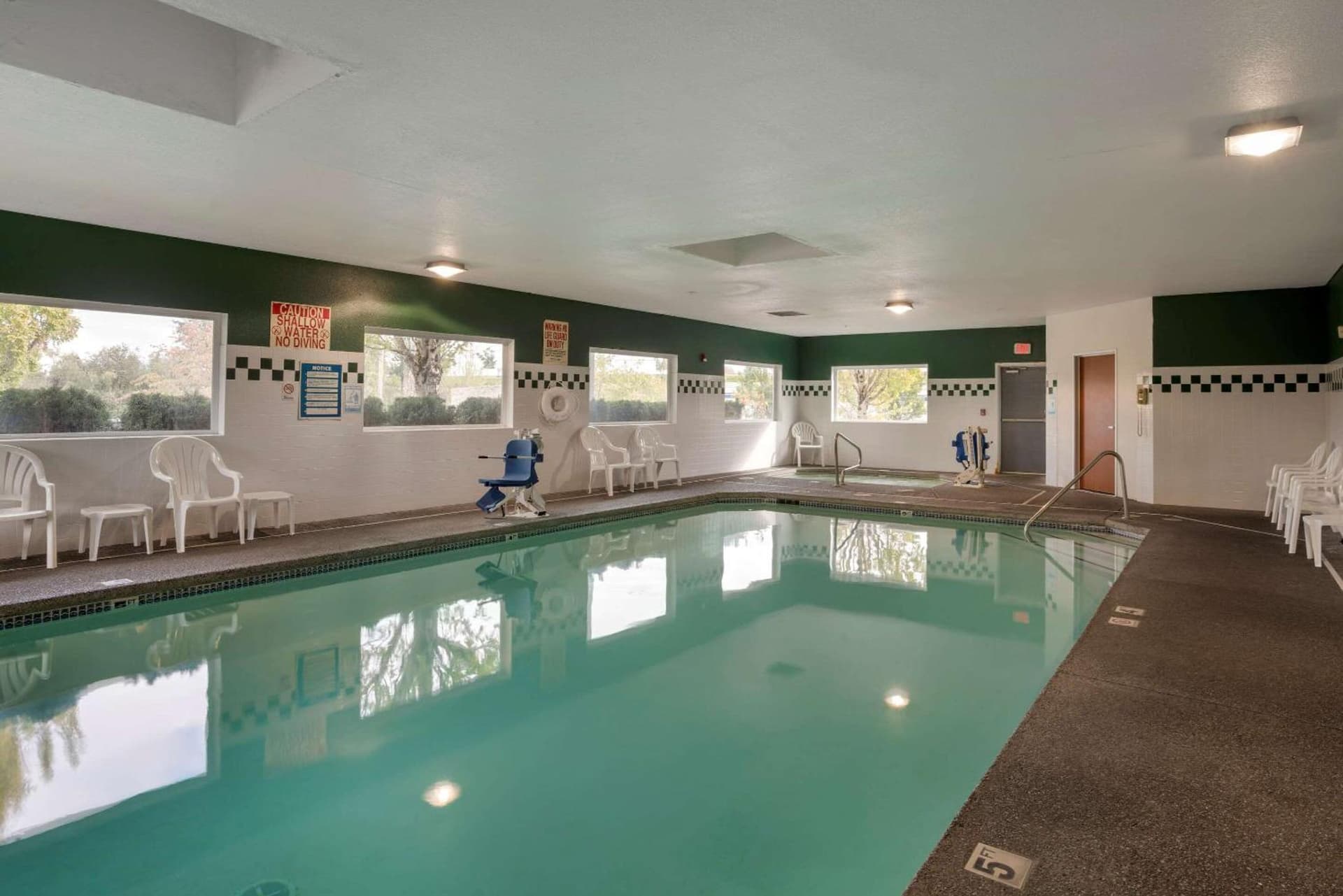 Comfort Inn & Suites Salem Northeast gallery photo in Salem, OR — image 21
