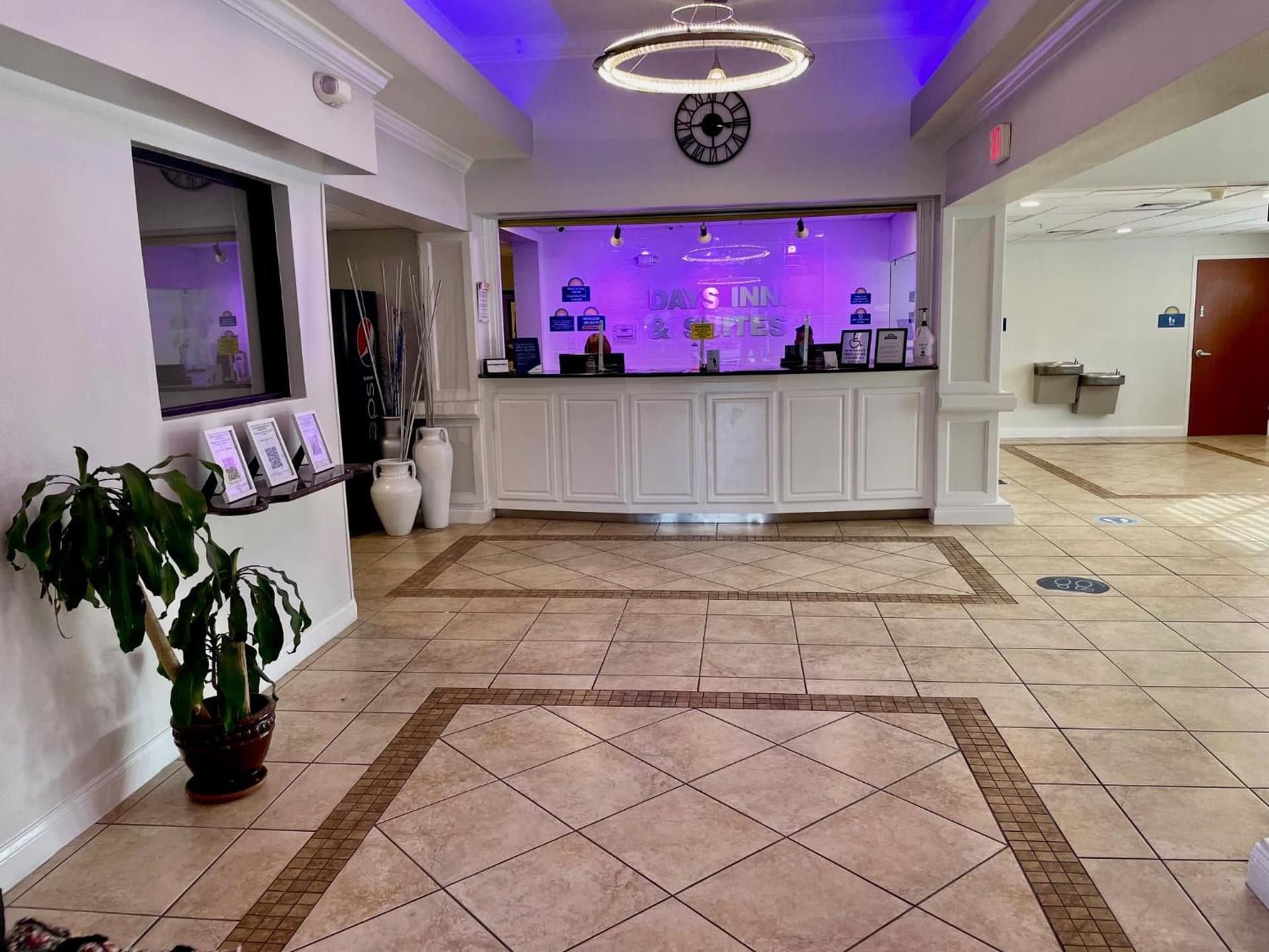 Days Inn & Suites by Wyndham Lakeland gallery photo in Lakeland, FL — image 67