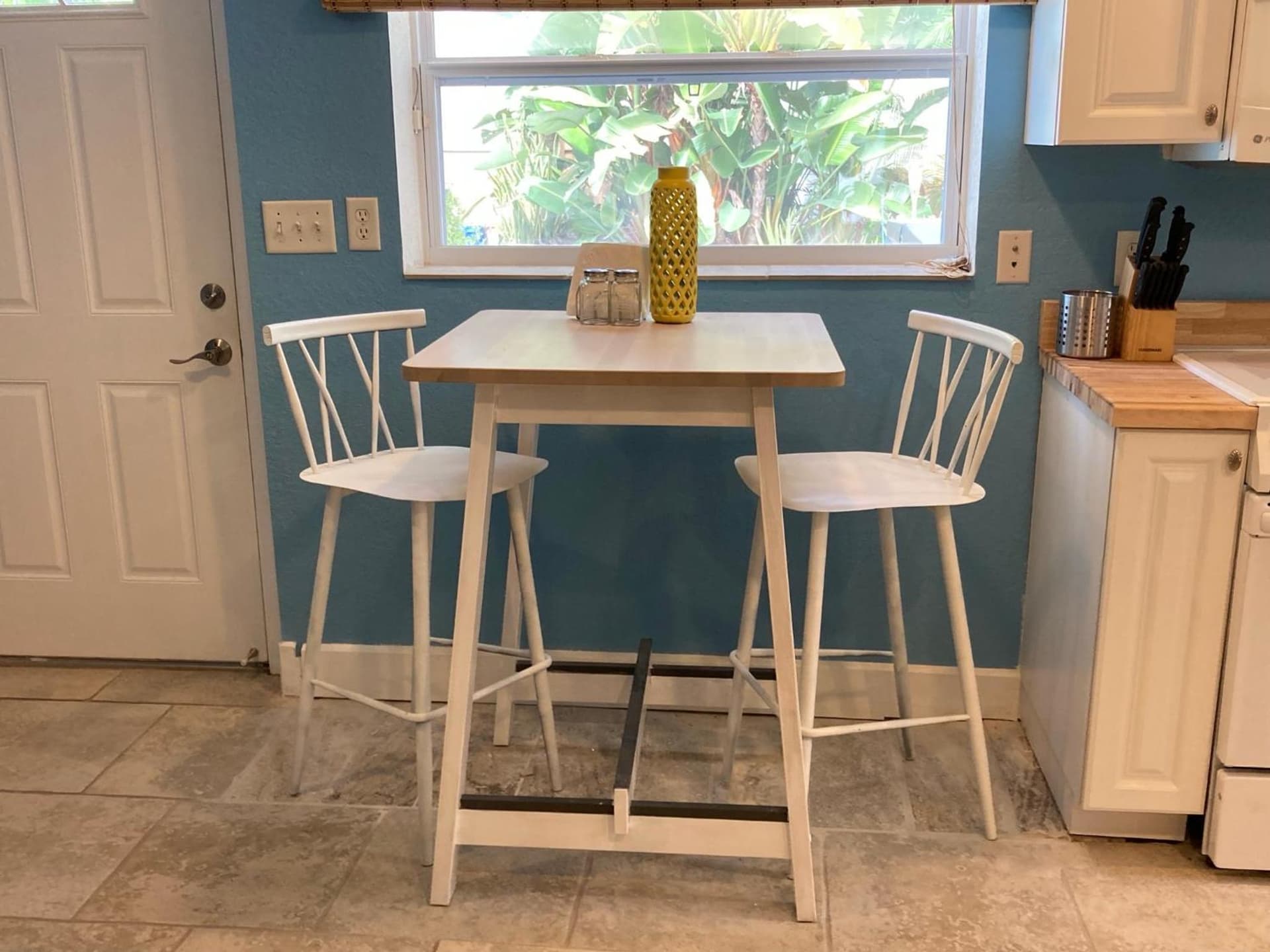 3Gulls Inn Ozona-Boutique Hotel-Steps from Restaurants & Brewery-SwimSpa Pool-Pet Friendly gallery photo in Palm Harbor, FL — image 48