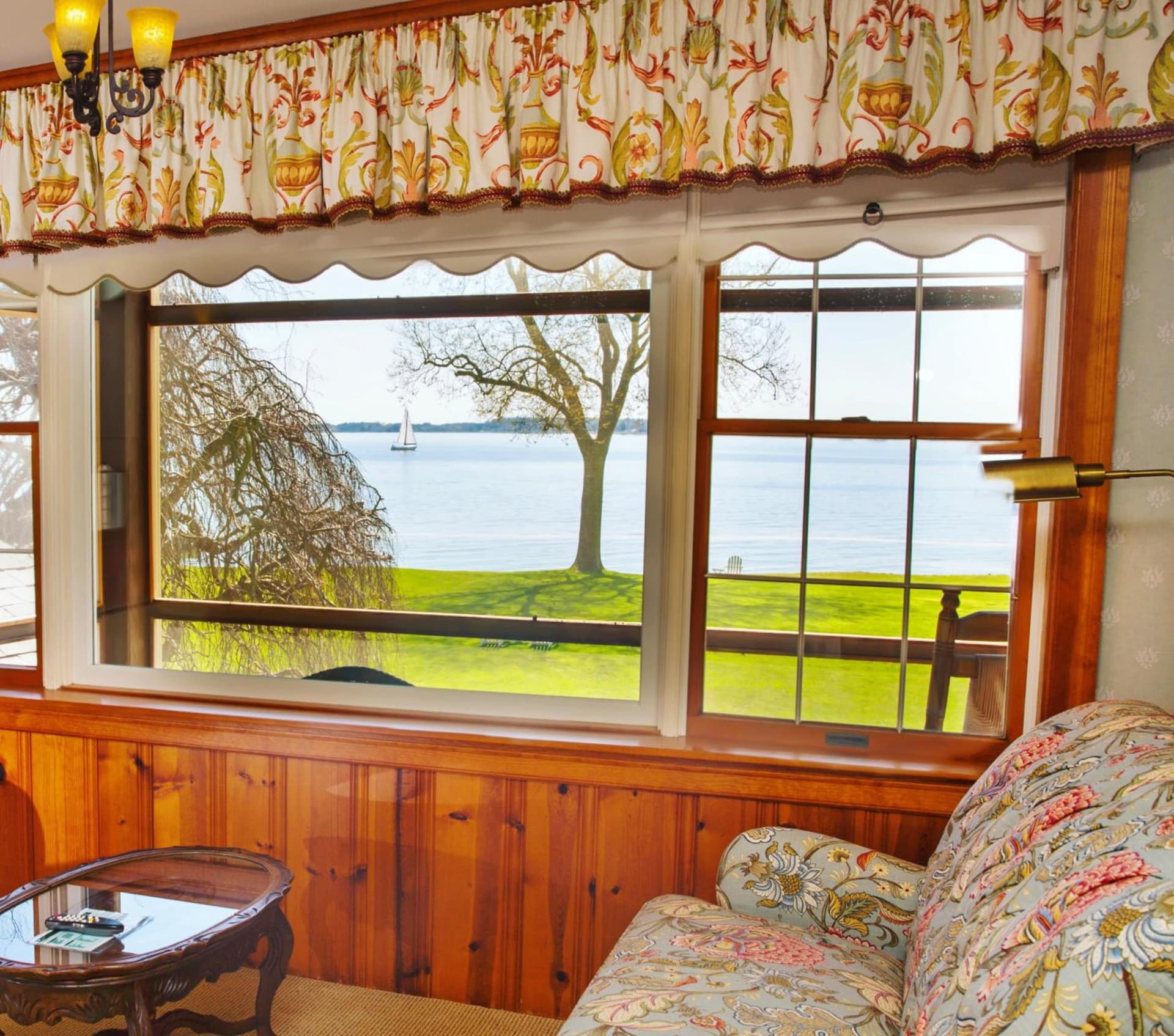 Sandaway Suites & Beach property views in Oxford, MD — gallery photo 3