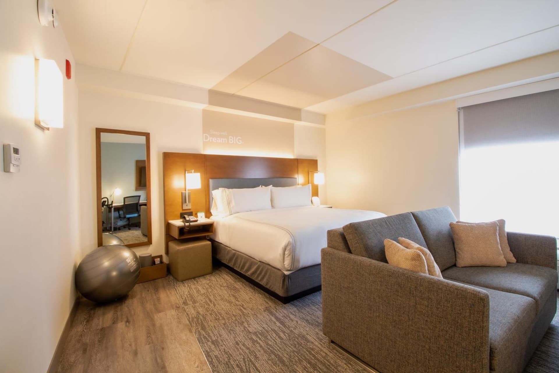 EVEN Hotel Manchester Airport, an IHG Hotel gallery photo in Manchester, NH — image 12