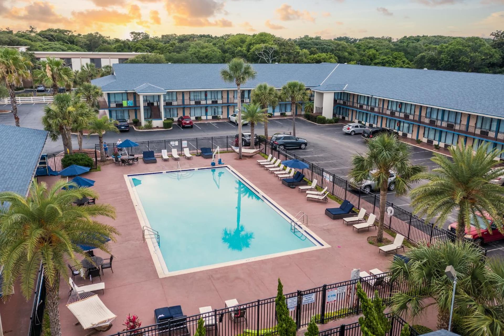 Ocean Coast Hotel at the Beach Amelia Island interior in Fernandina Beach, FL — gallery photo 2
