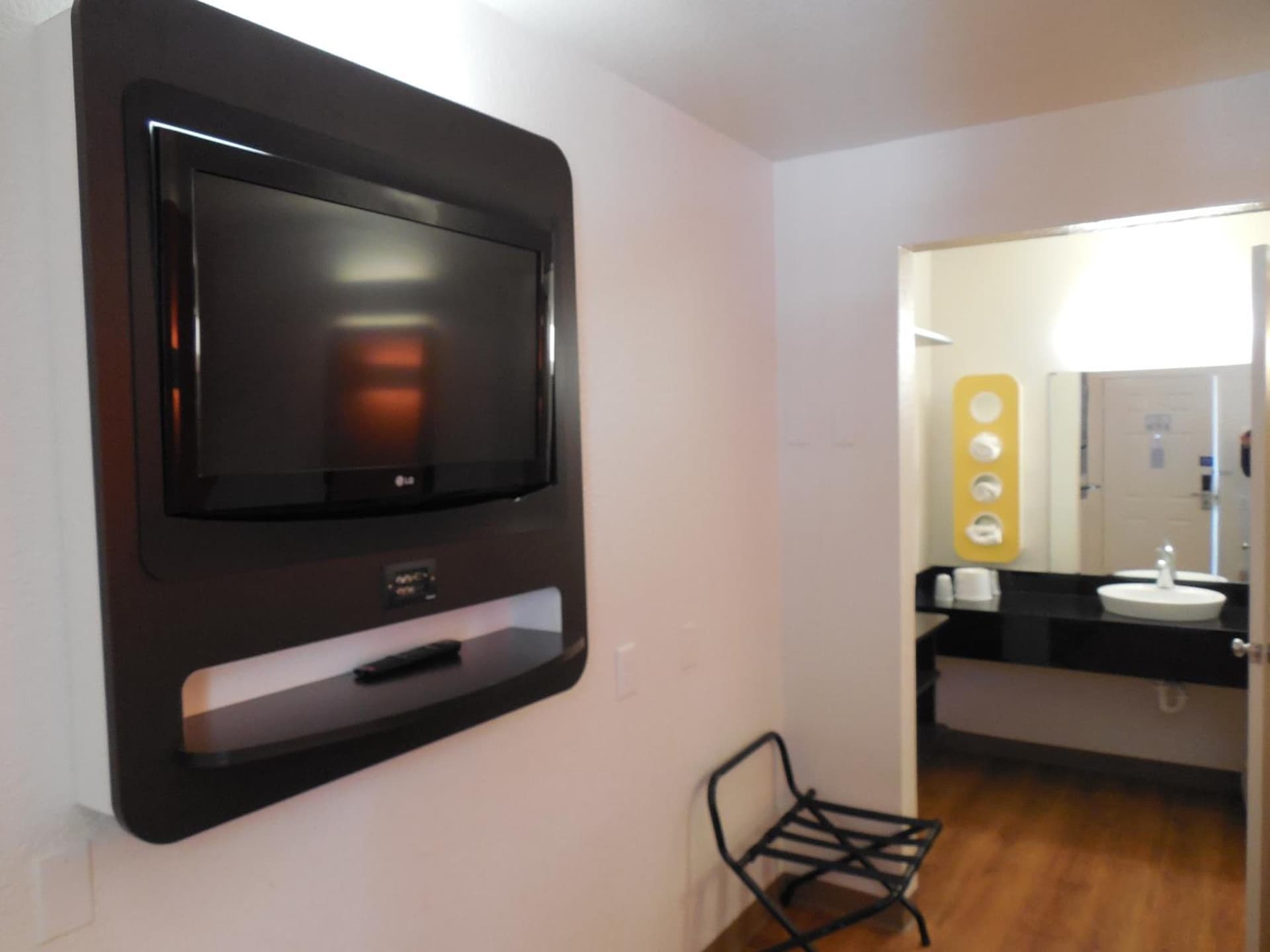 Motel 6-Chula Vista, CA - San Diego gallery photo in Chula Vista, CA — image 31