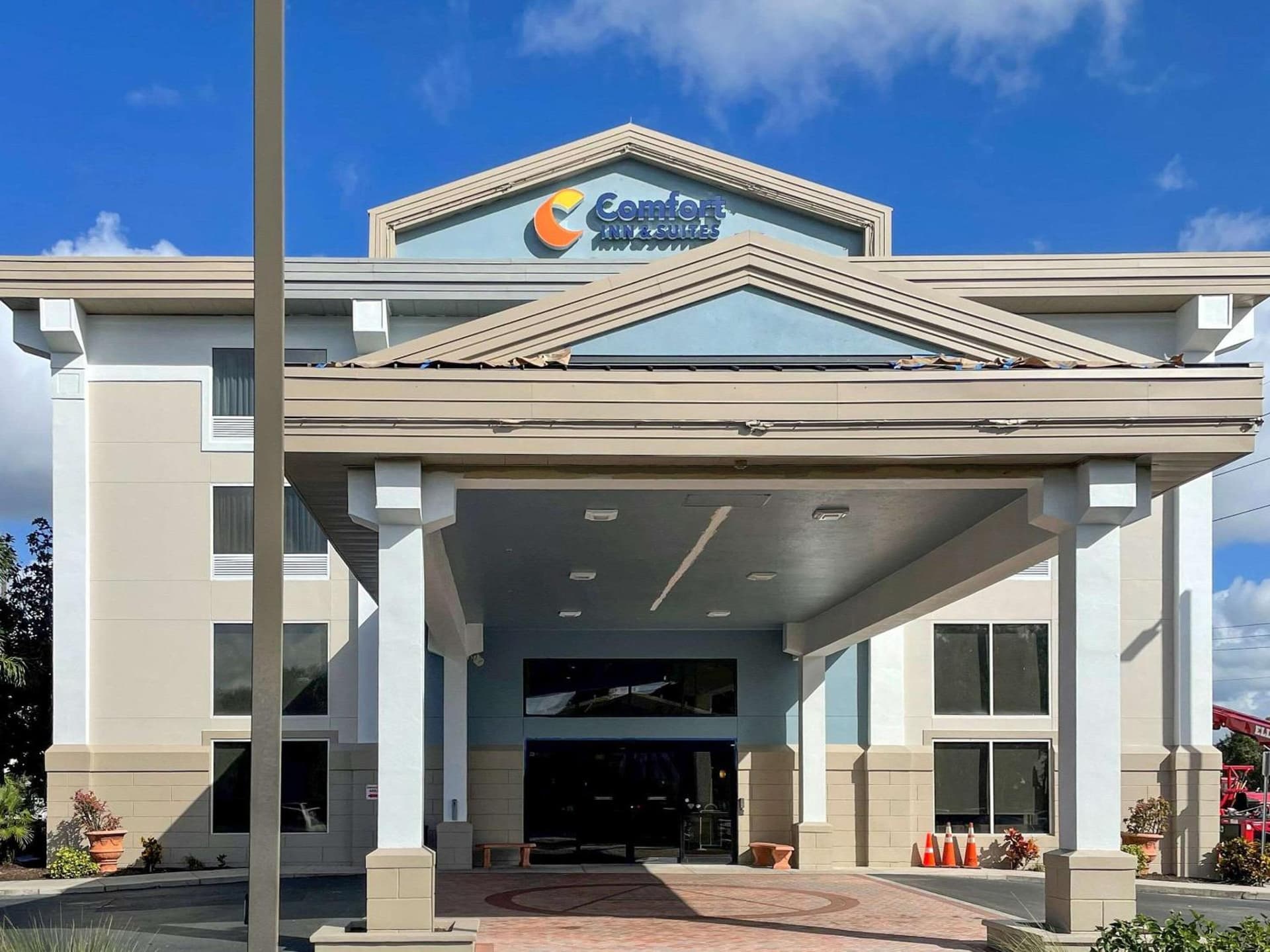 Comfort Inn & Suites Sarasota I75 featured exterior or lobby in Sarasota, FL — similar hotel