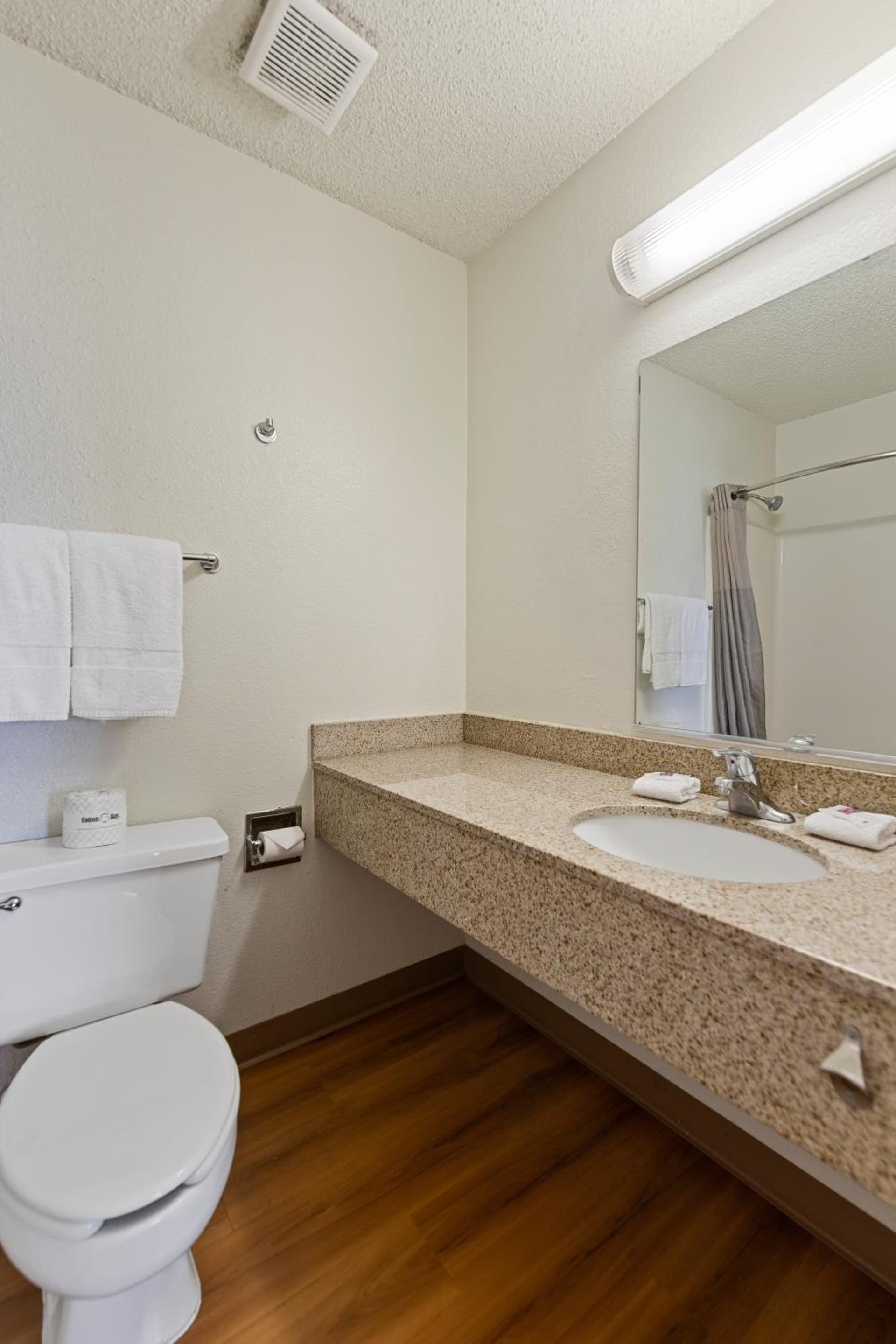 Motel 6 Tucson, AZ - North gallery photo in Tucson, AZ — image 6