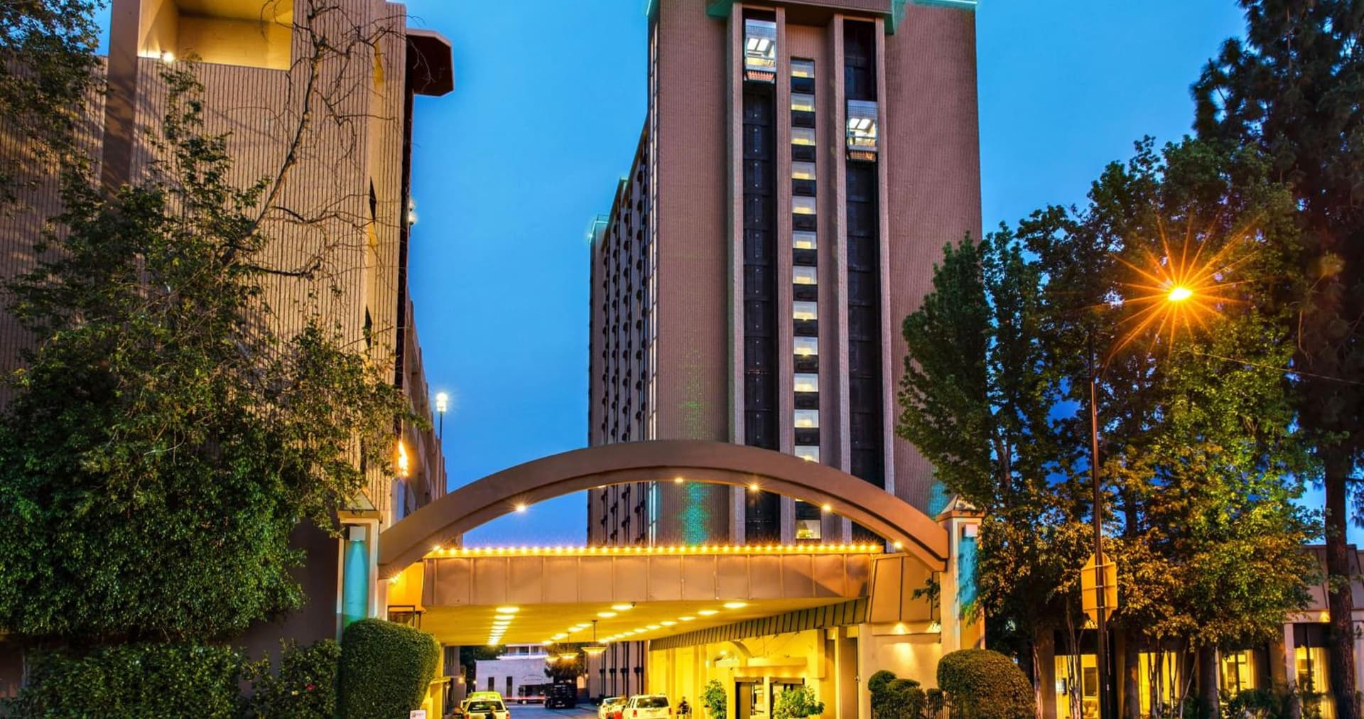 Hotel Burbank gallery photo in Burbank, CA — image 48