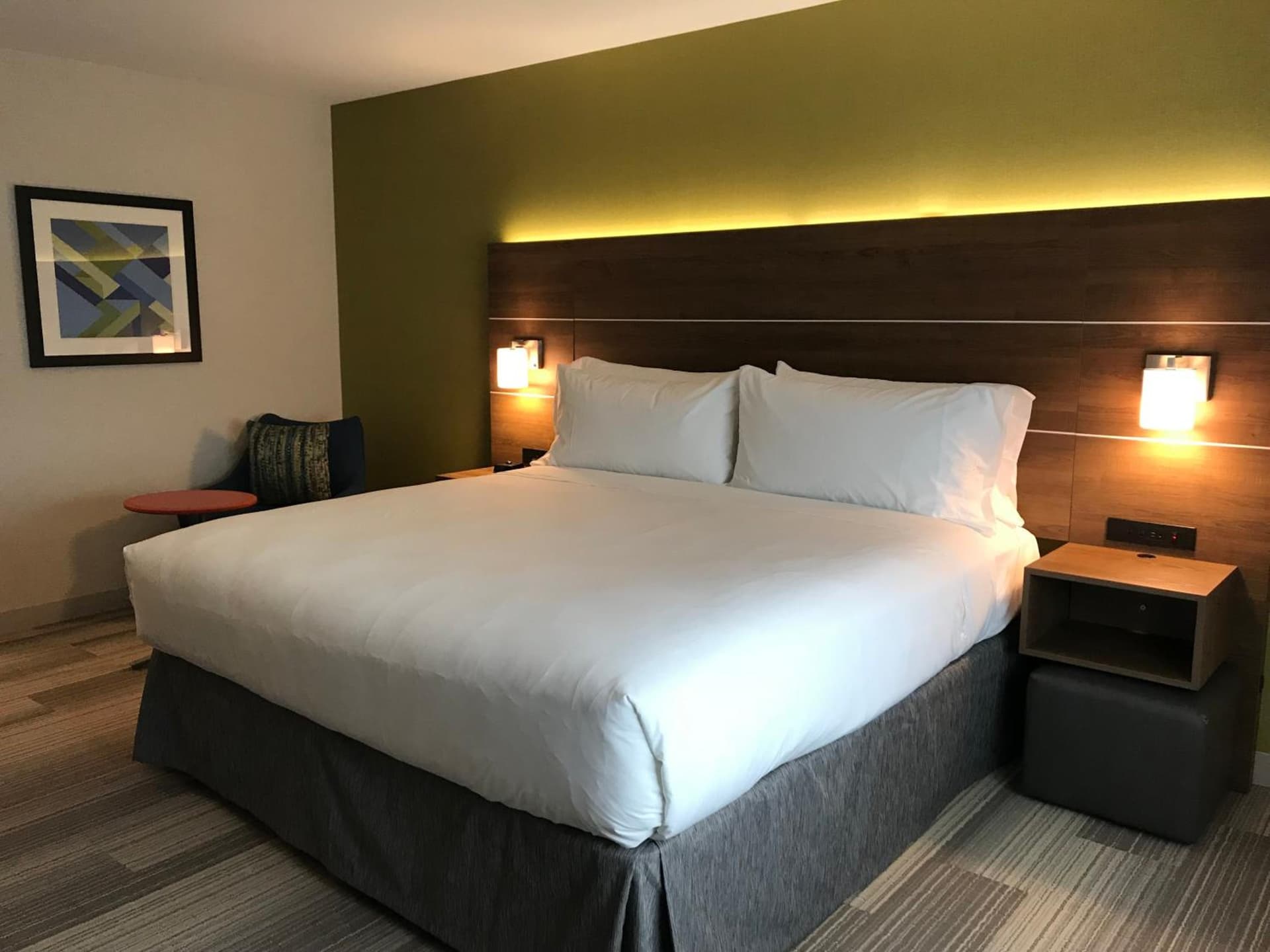 Holiday Inn Express & Suites Pasadena - Los Angeles by IHG gallery photo in Pasadena, CA — image 18