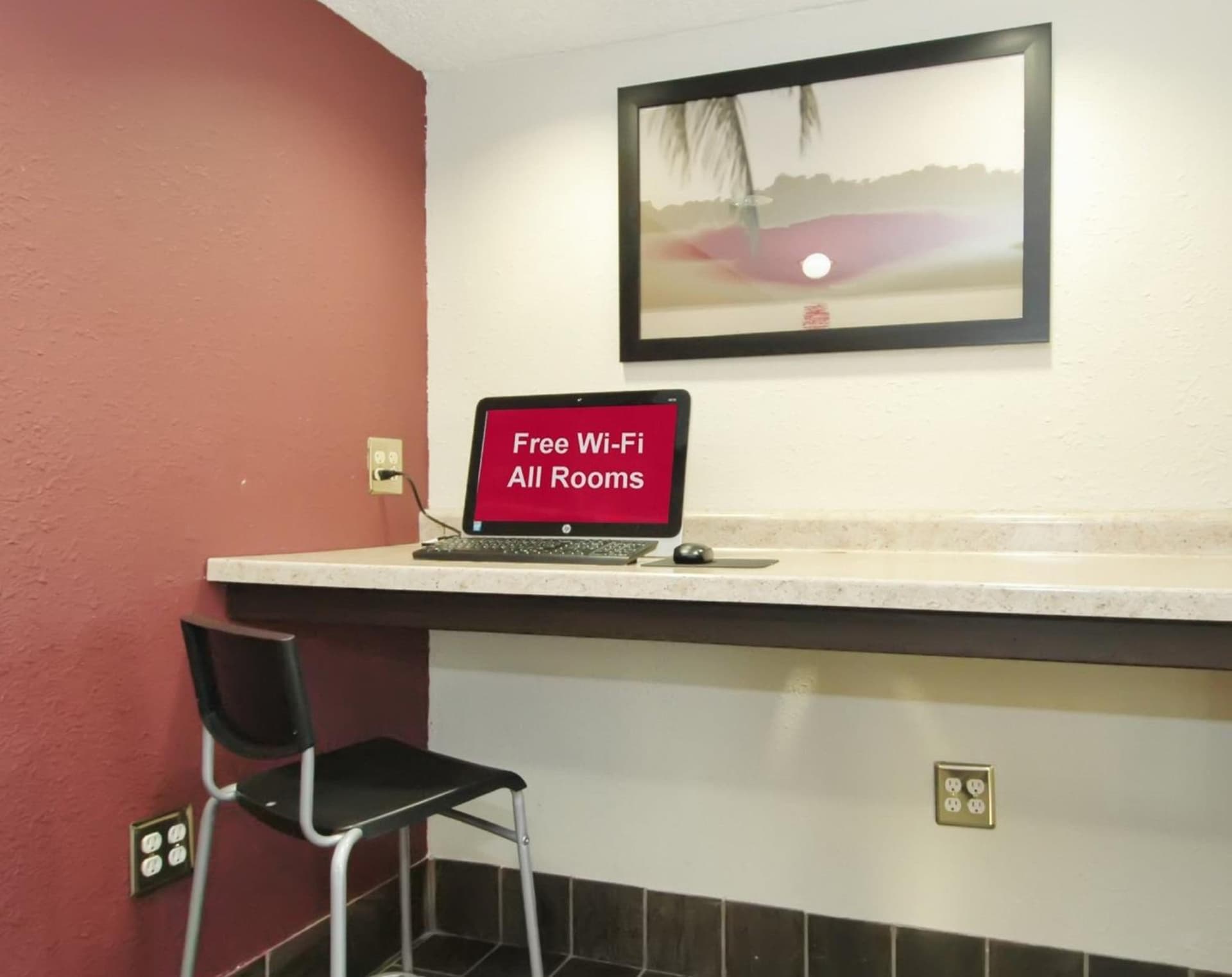 Red Roof Inn PLUS Chicago - Hoffman Estates gallery photo in Hoffman Estates, IL — image 4