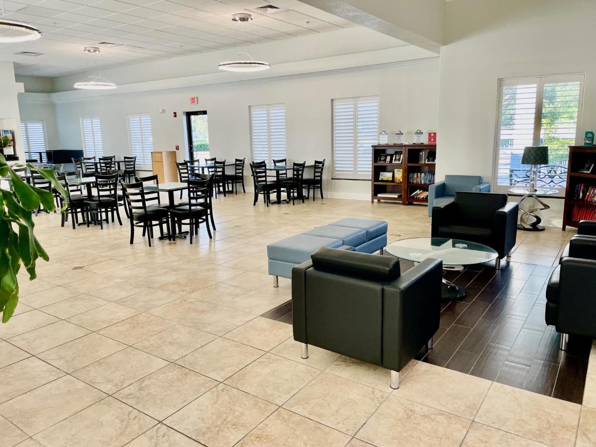Days Inn & Suites by Wyndham Lakeland gallery photo in Lakeland, FL — image 72