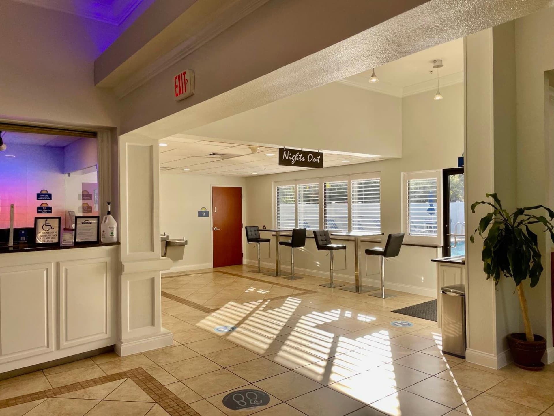 Days Inn & Suites by Wyndham Lakeland gallery photo in Lakeland, FL — image 91