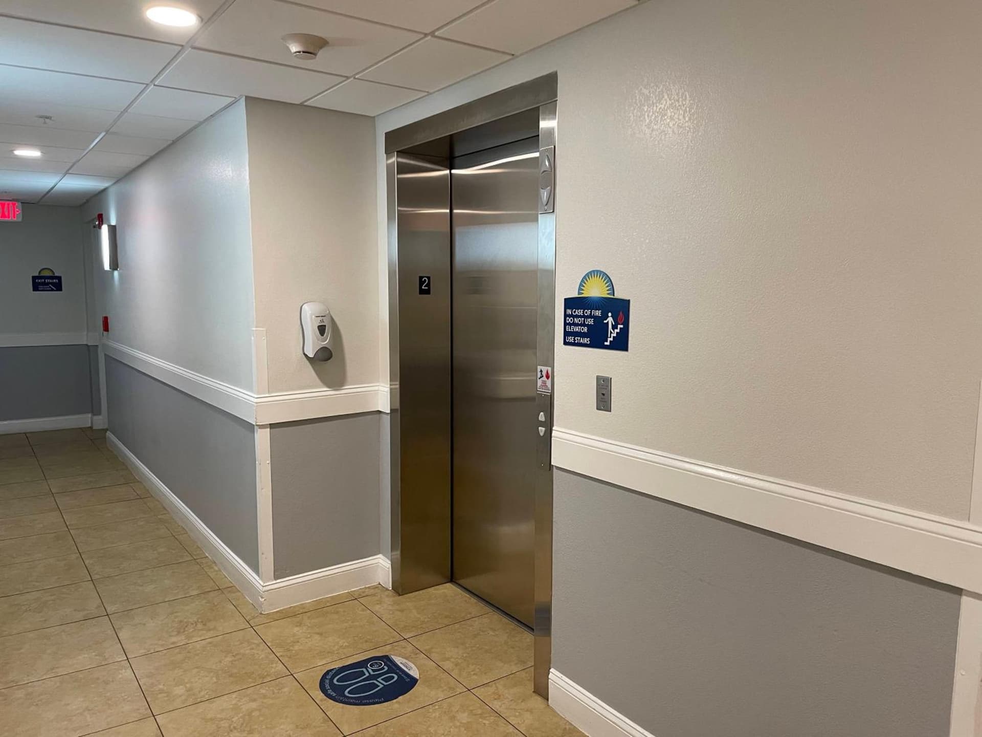 Days Inn & Suites by Wyndham Lakeland gallery photo in Lakeland, FL — image 85