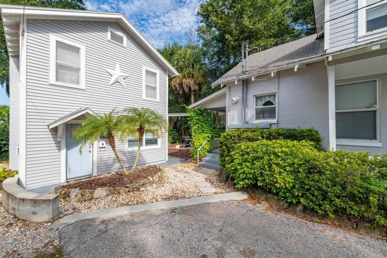 Historic Tremain Cottages interior in Mount Dora, FL — gallery photo 2